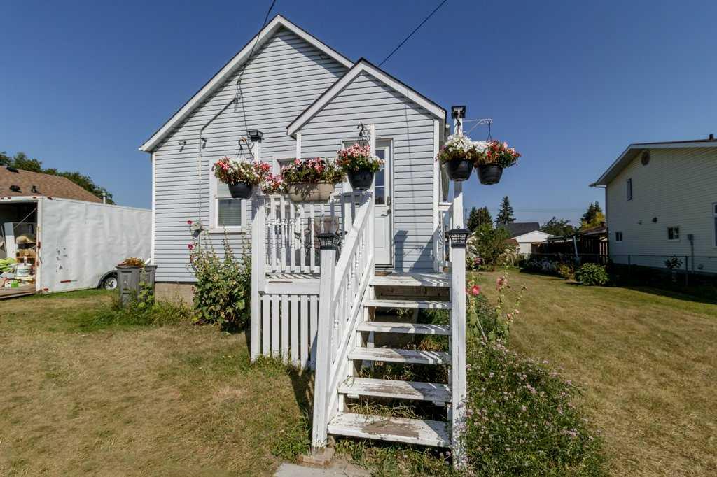 56 Street Unit 5630, Red Deer, AB T4N 2K5