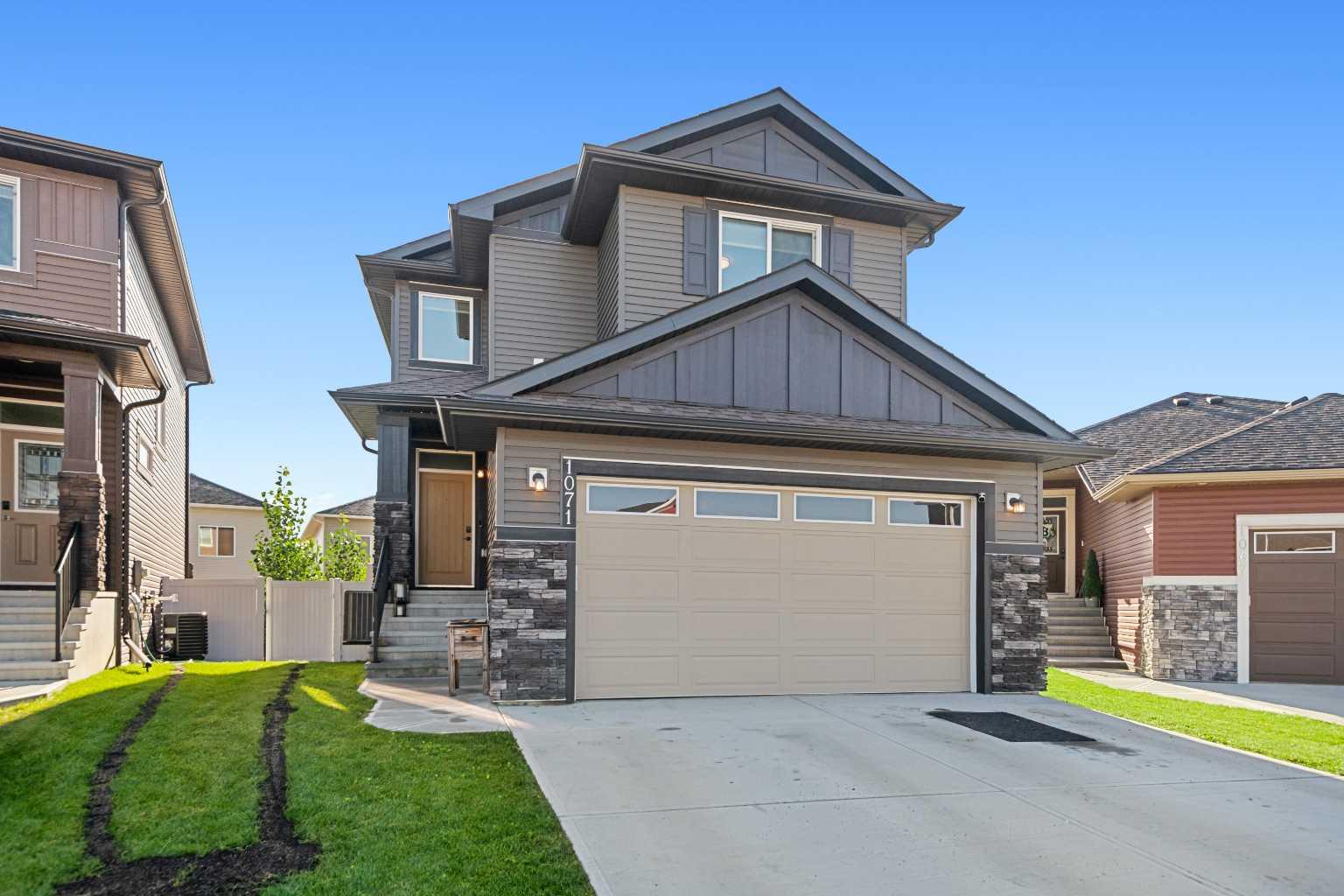1071 Stevens Pl, Crossfield, AB T0M 0S0