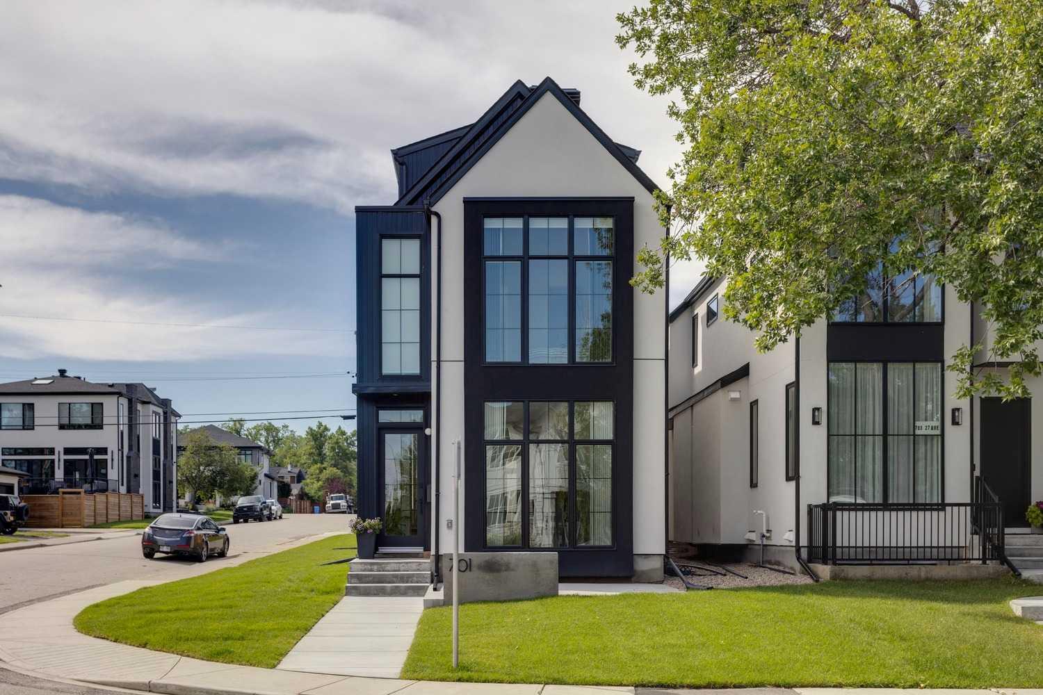 27 Avenue Nw Unit 701, Calgary, AB T2M 2J4