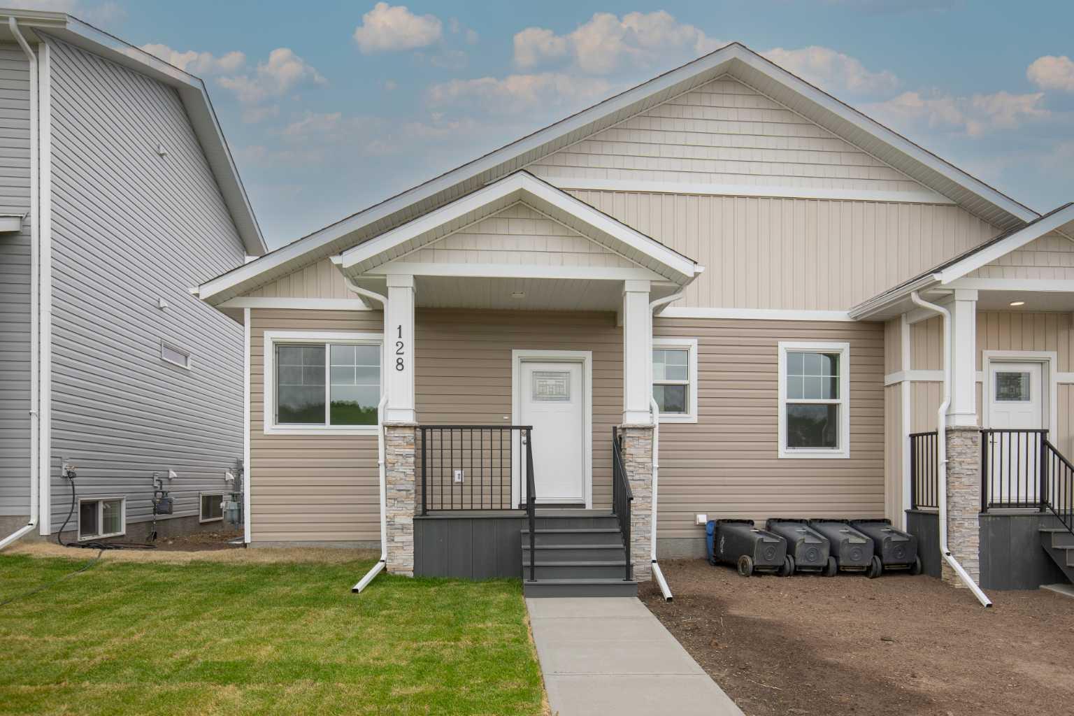 , Sylvan Lake, AB T4S 0W4 | MLS # | Houseful