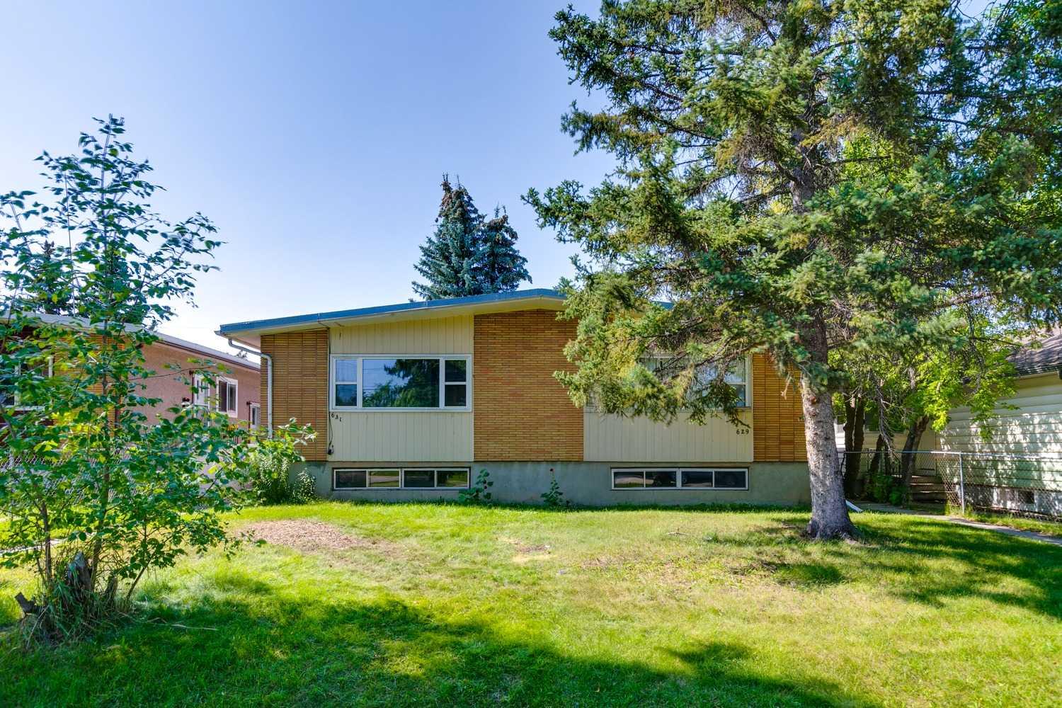 37 Street Sw Unit 631, Calgary, AB T3C 1R8