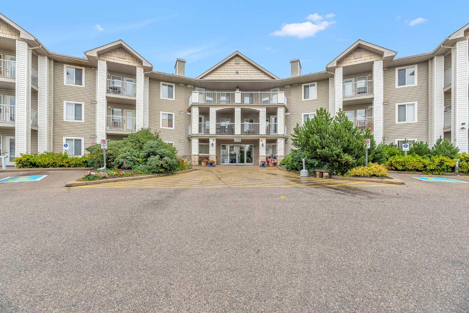 6818 Pinecliff Grove Ne Unit 3340, Calgary, AB T1Y 7L2
