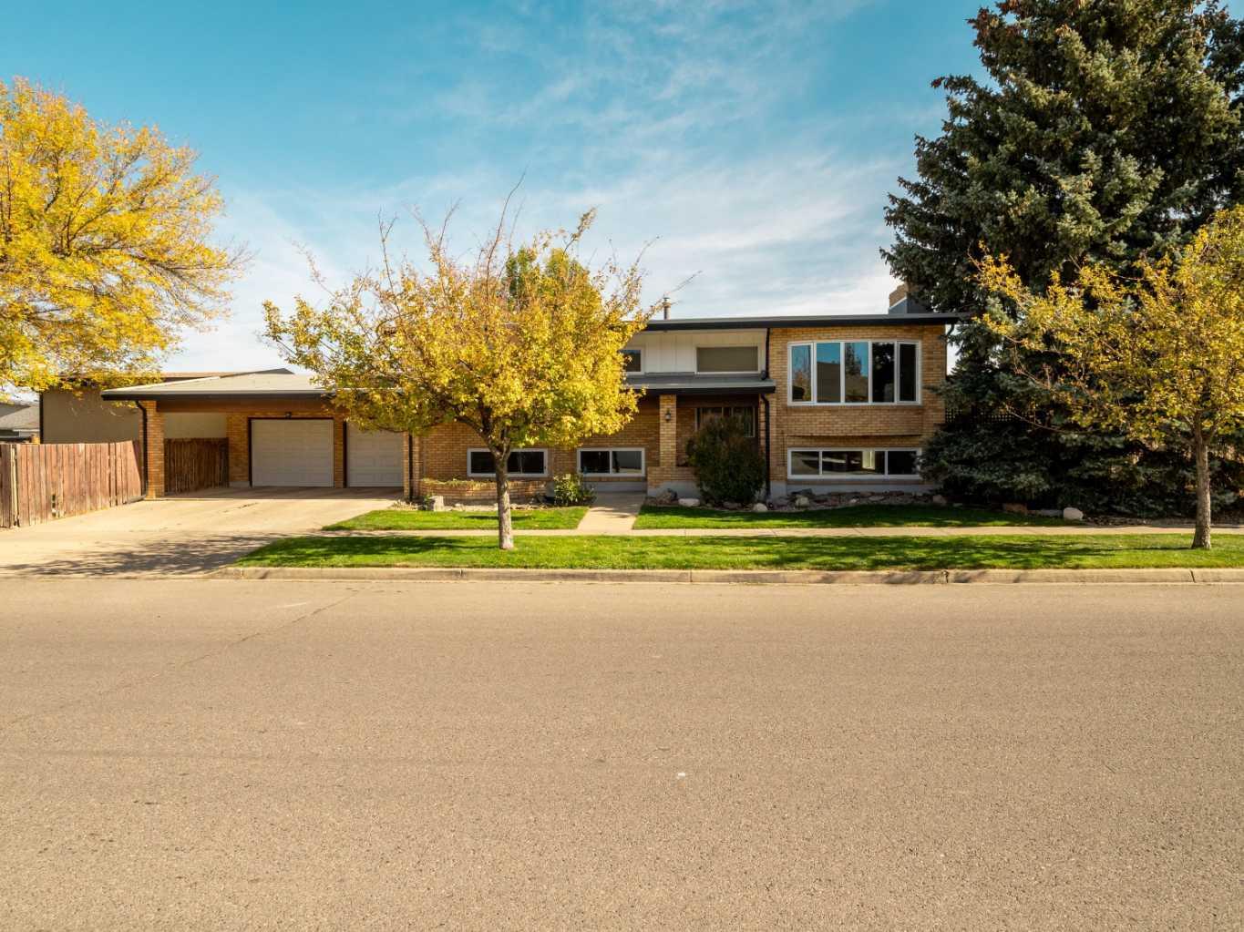 40 Street S Unit 2115, Lethbridge, AB T1K 4Z4