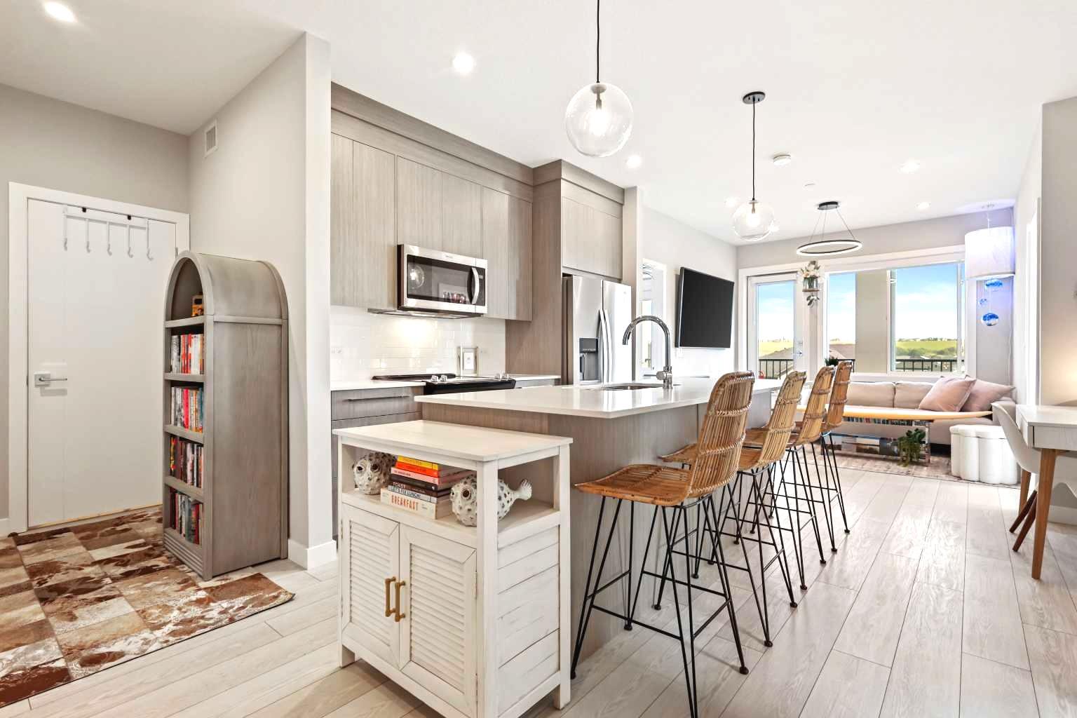 111 Wolf Creek Drive Se Unit 1305, Calgary, AB T2X 5X2
