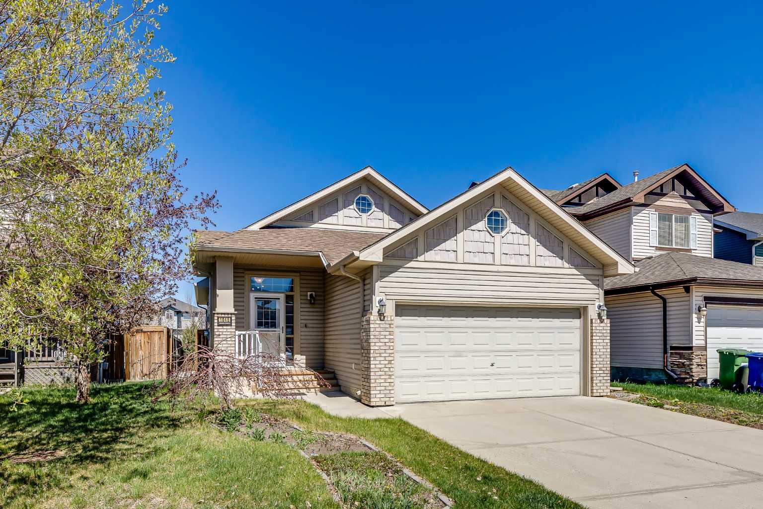 1046 Channelside Way SW, Airdrie, AB T4B 3H9