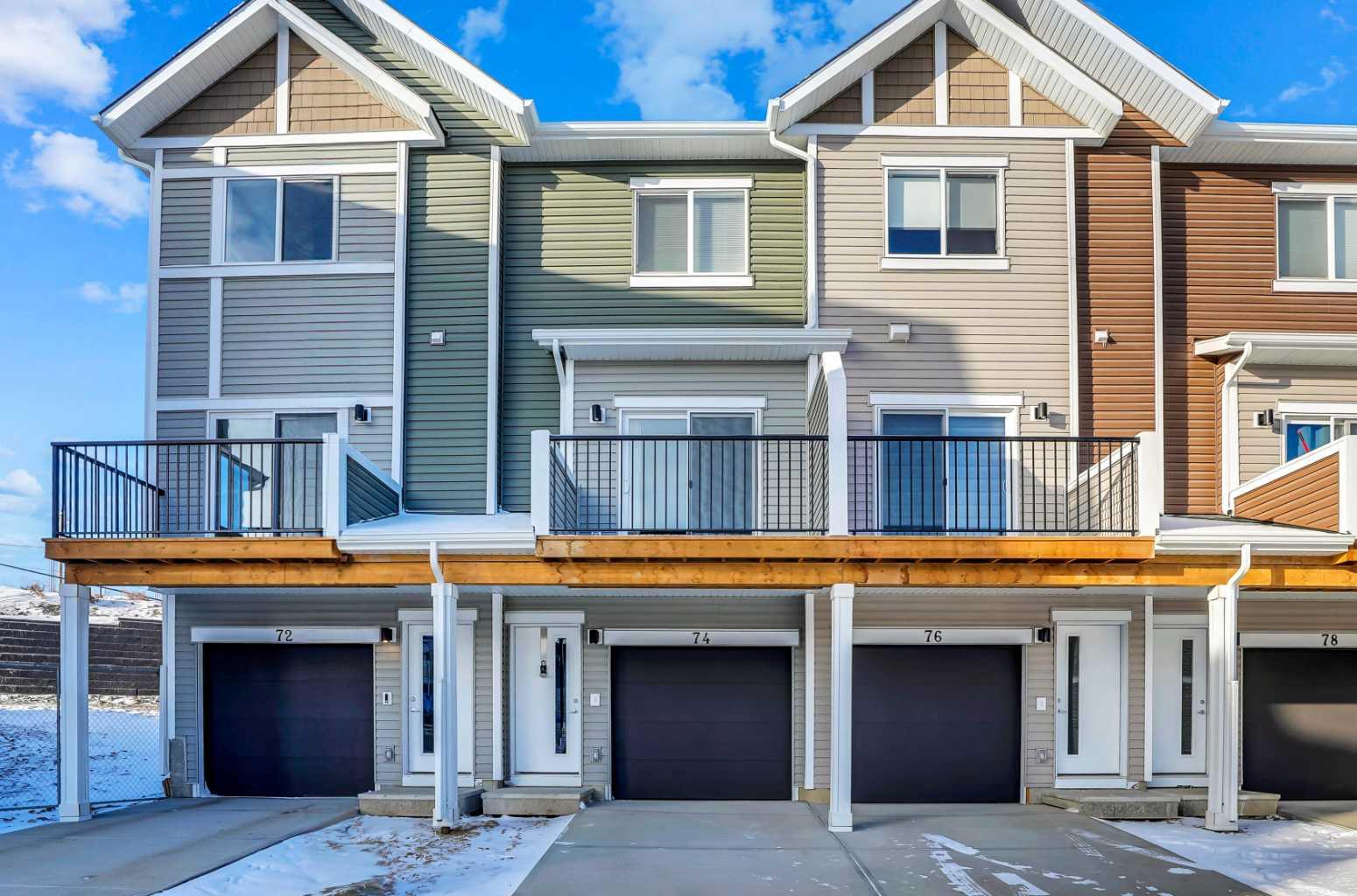 74 Tuscany Summit Sq NW, Calgary, AB T3L 0G1