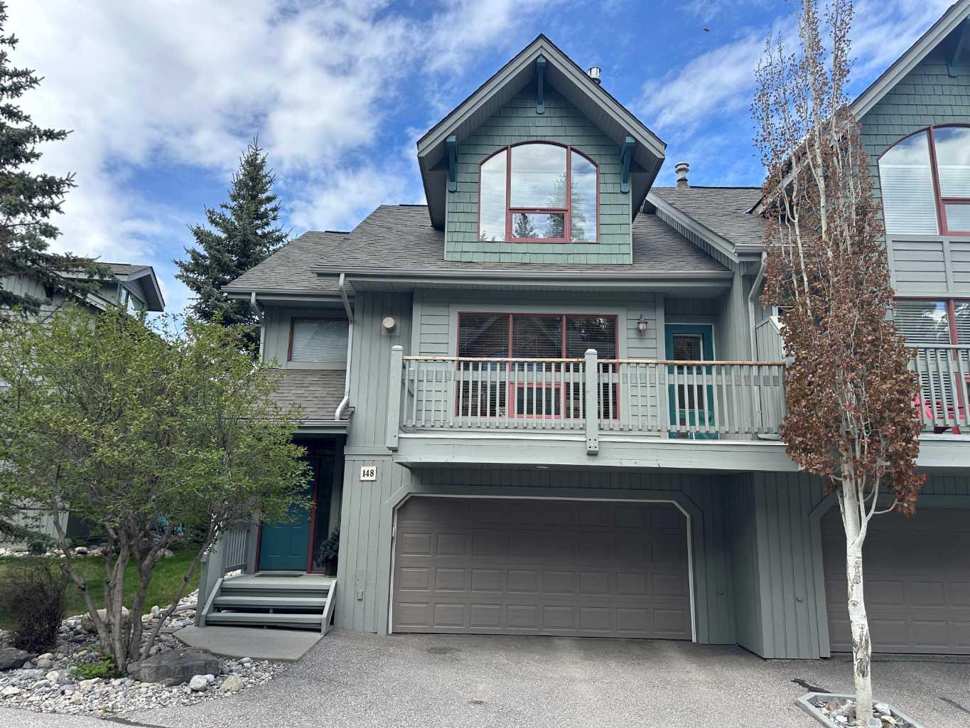 200 Prospect Heights Unit 148, Canmore, AB T1W 3A3