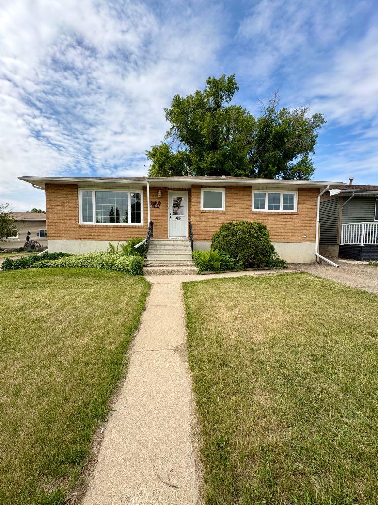 3 Avenue Unit 45, Tilley, AB T1R 3K0