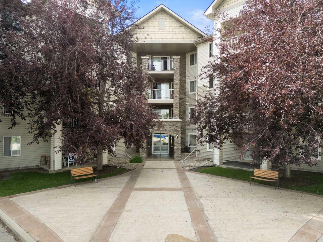 3000 Somervale Court Sw Unit 311, Calgary, AB T2Y 4J2