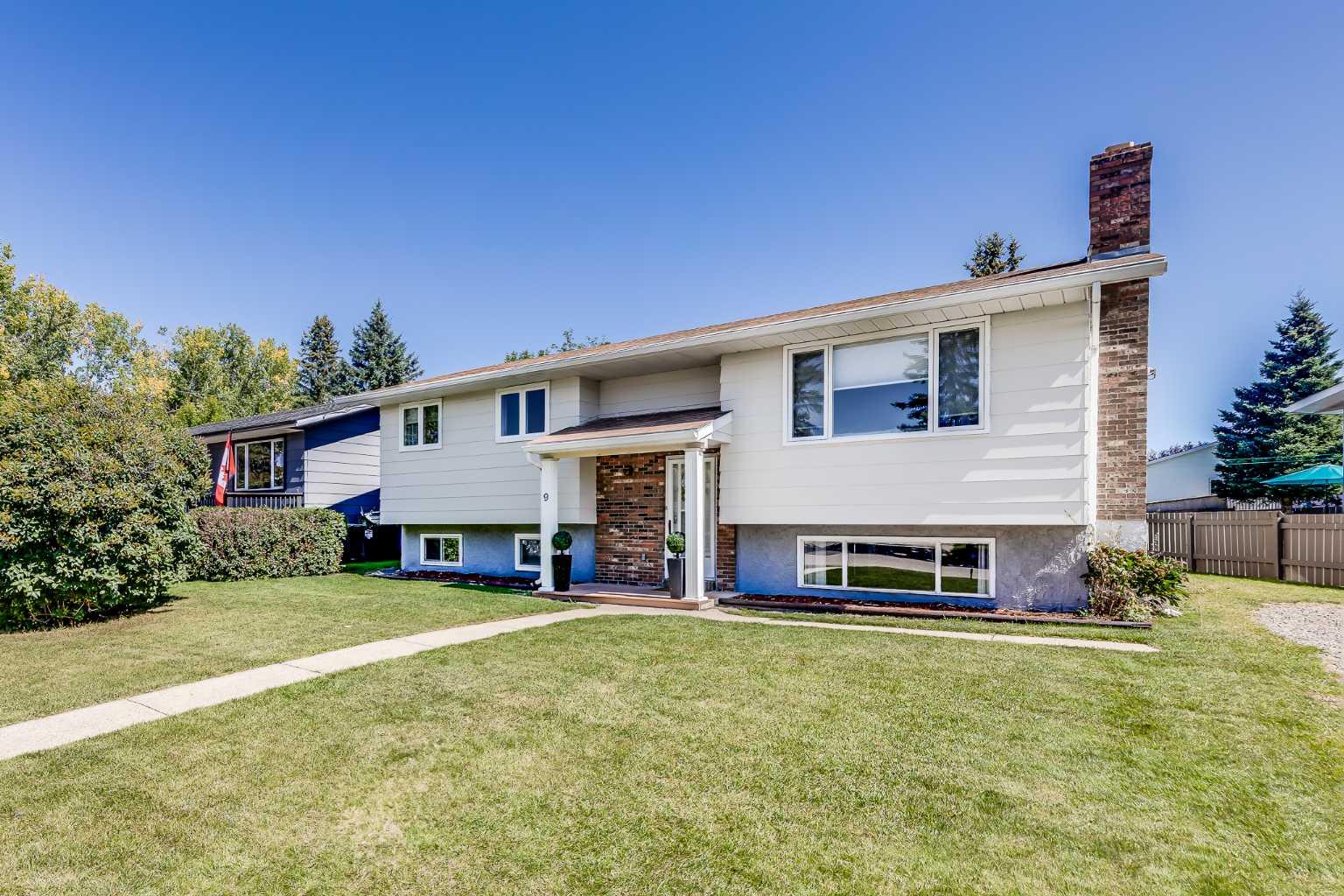 9 Park Pl, Didsbury, AB T0M 0A2