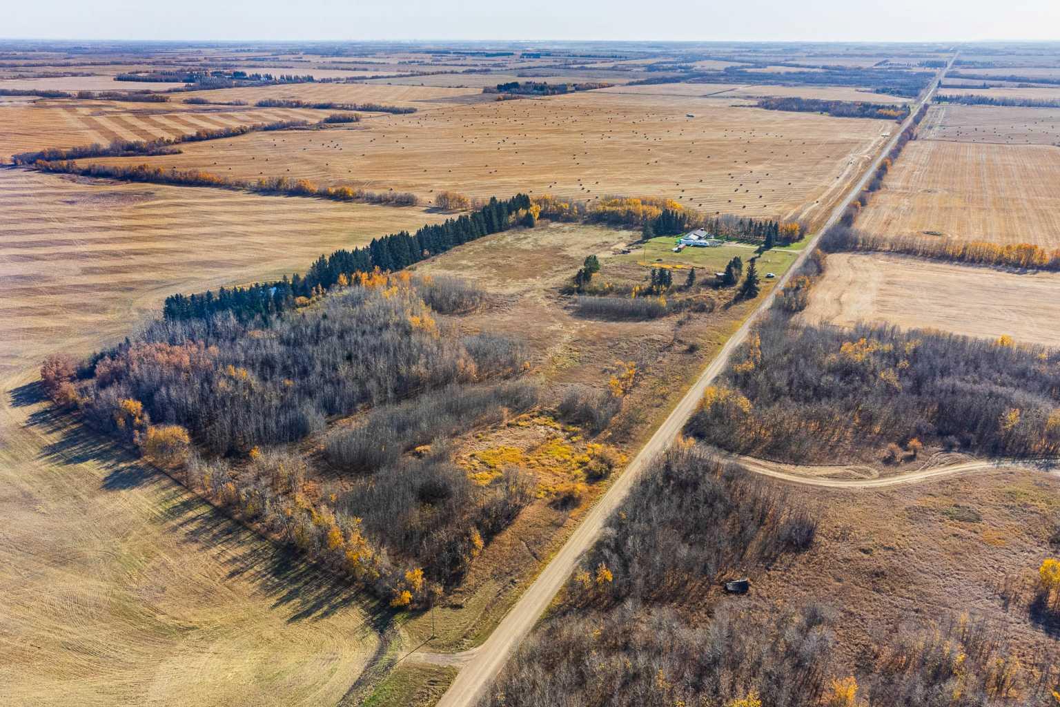 SW 31-51-1 W4th, Streamstown, AB T0B 4G0