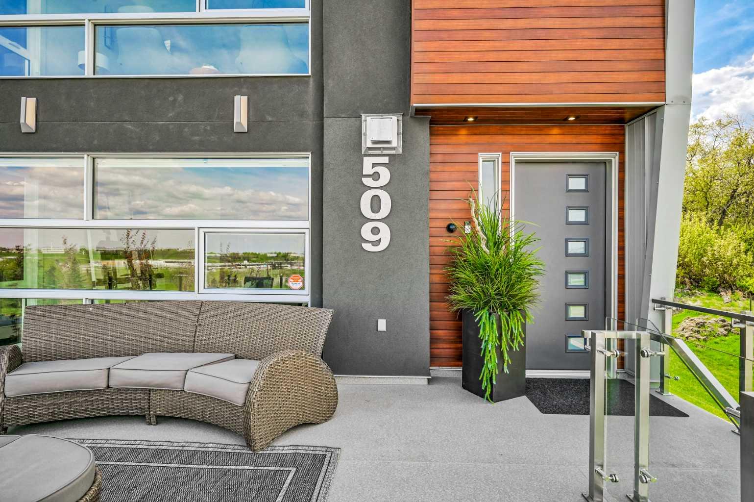 31 Avenue Ne Unit 509, Calgary, AB T2E 6N8