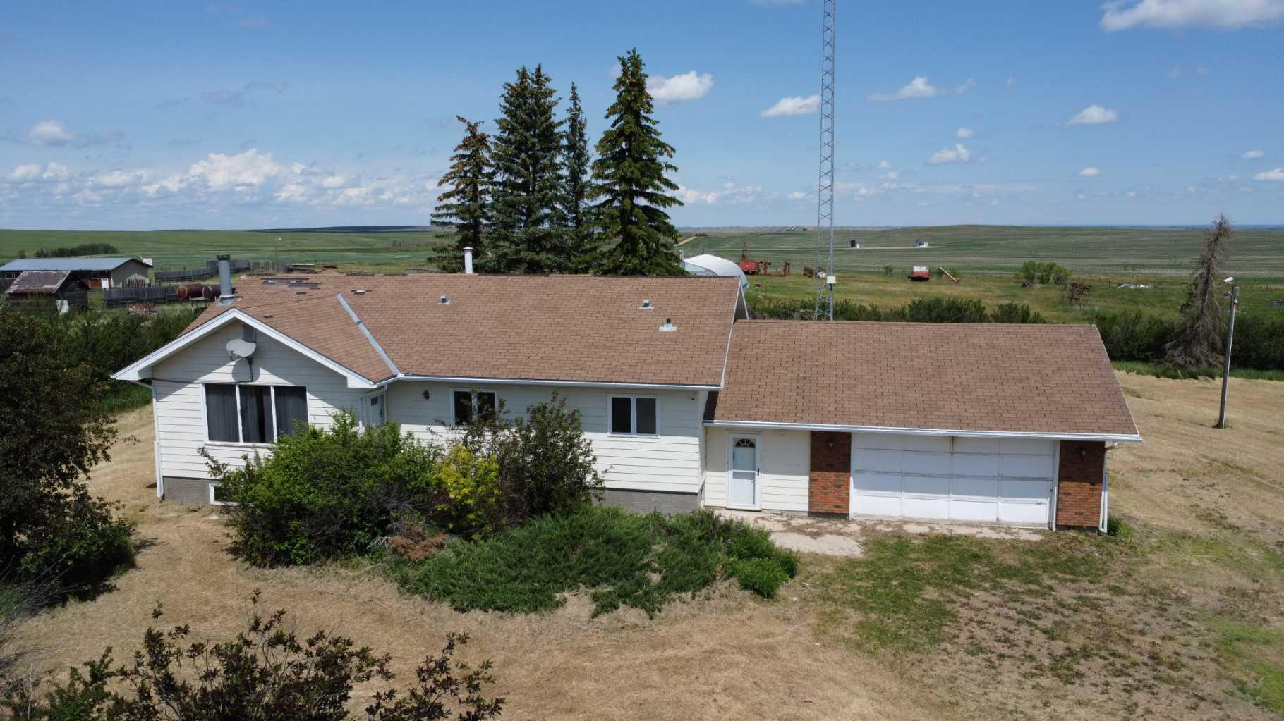 171076 Township Road 31-2, Rural Starland County, AB T0J 0T0