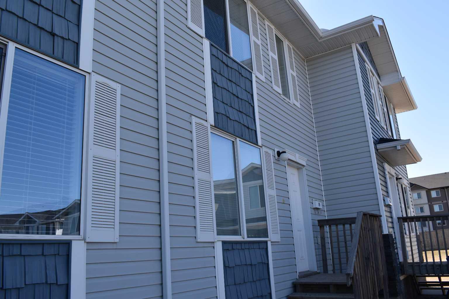 4729 18 Street Unit 15, Lloydminster, SK S9V 1P3