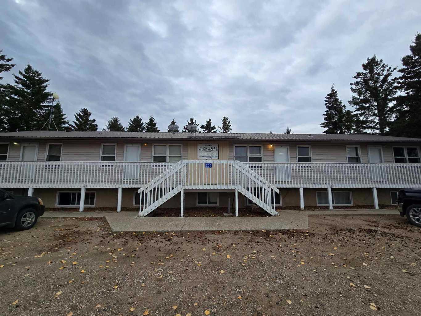 205 Reed Ave 1 7 Ave, Hayter, AB T0B 1X0