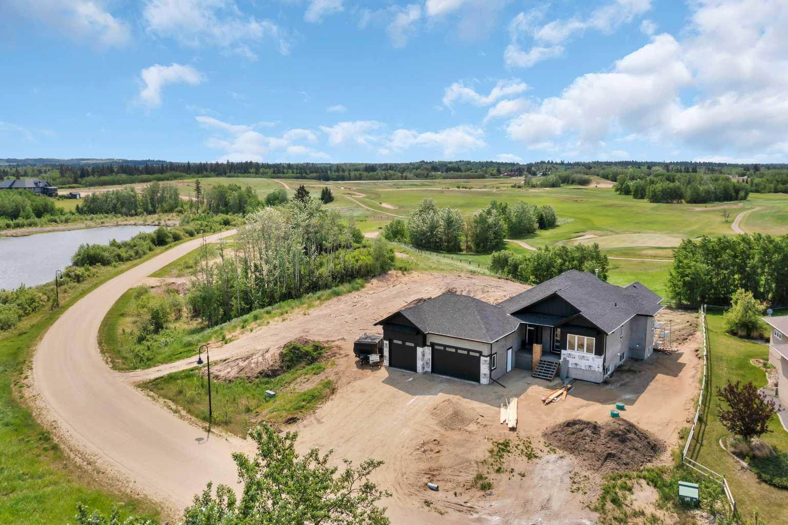 305 Wolf Run Dr, Rural Ponoka County, AB T4L 1X9