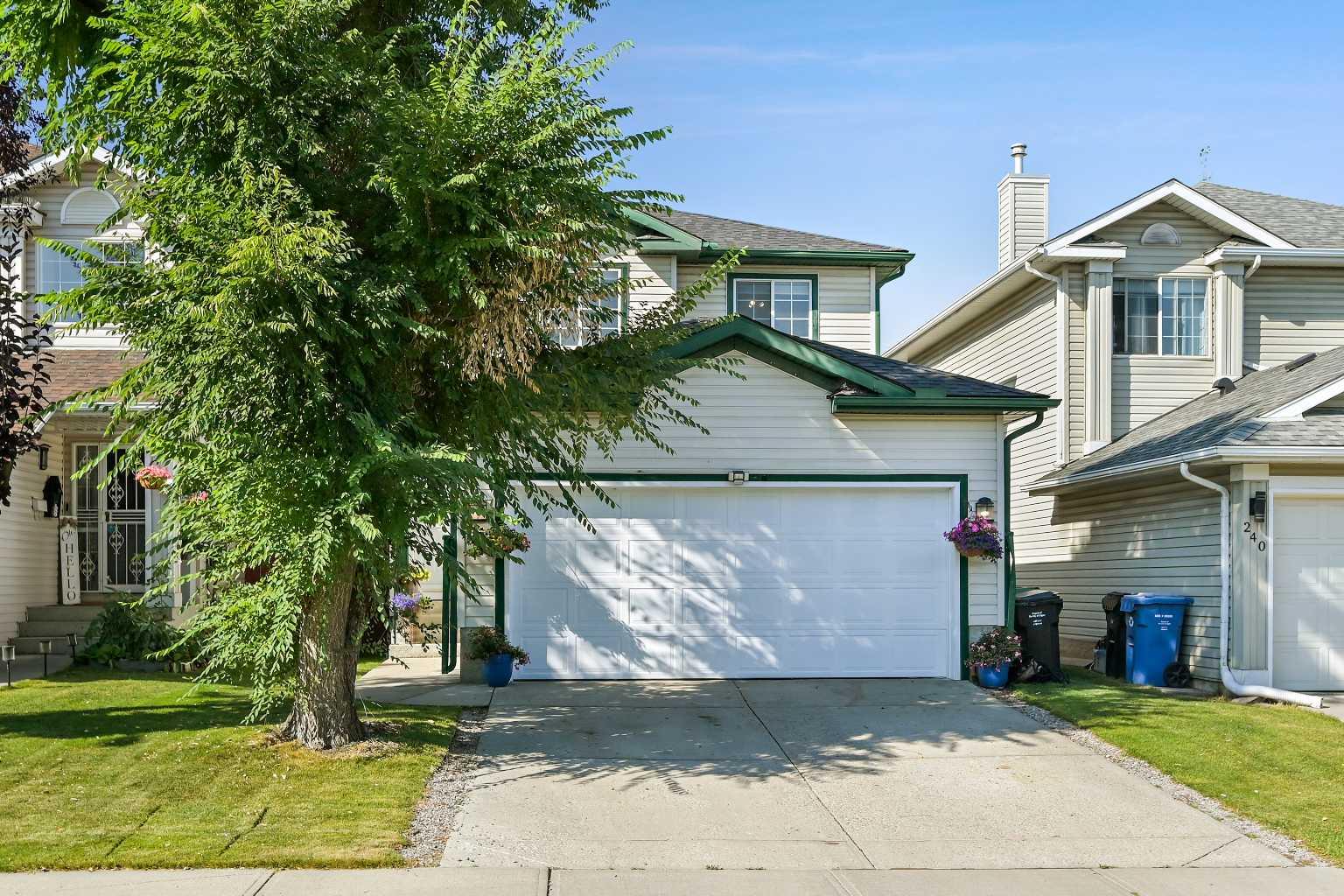 236 Mt Apex Grn SE, Calgary, AB T2Z 3B9
