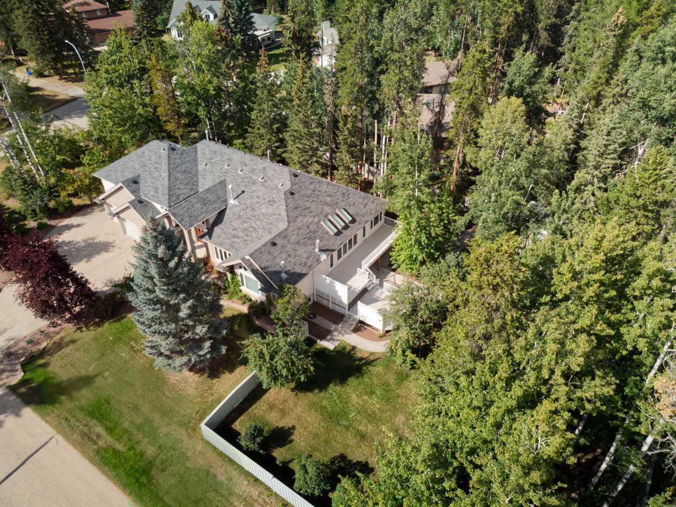 30 Ravine Dr, Whitecourt, AB T7S 1H5