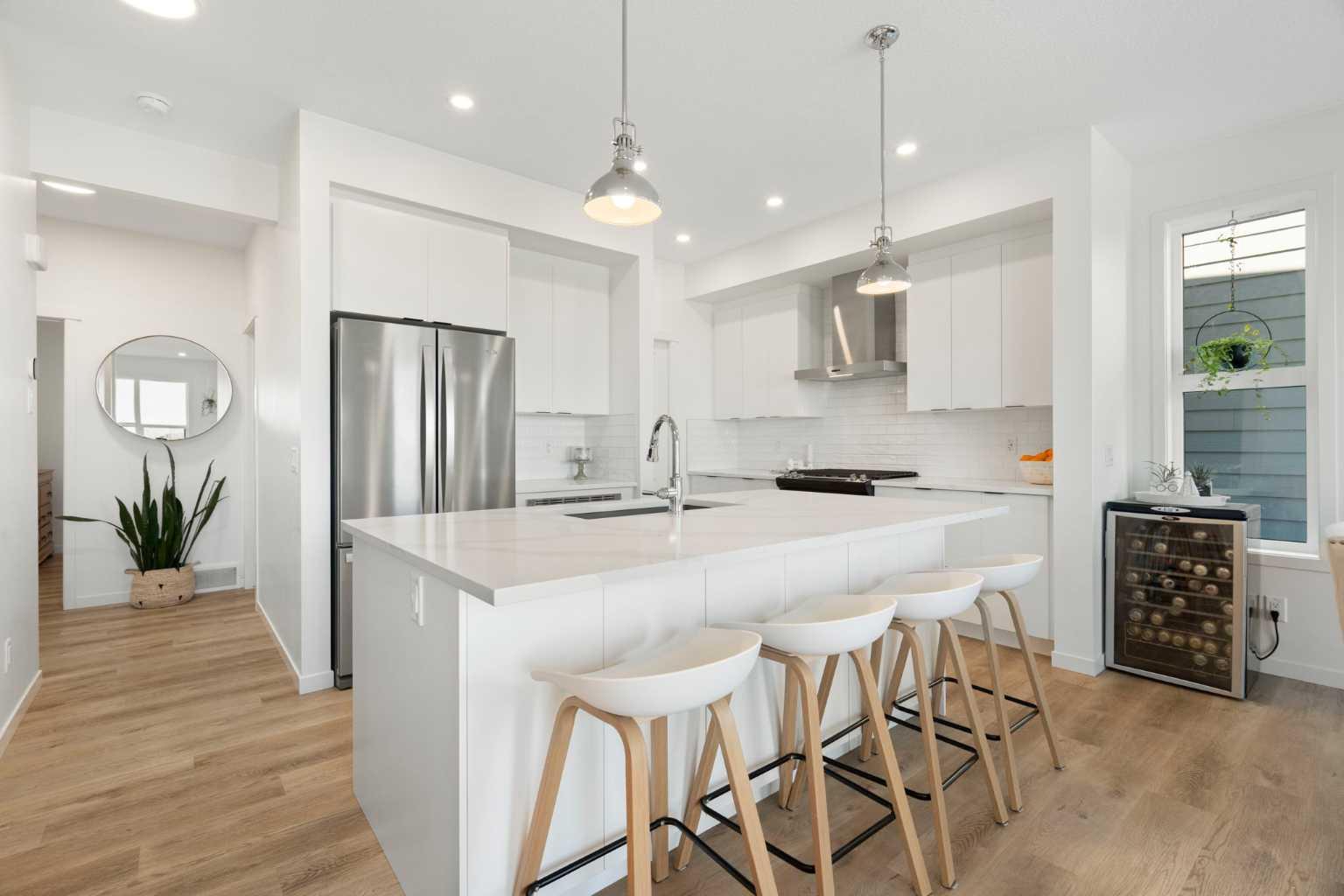 36 Magnolia Bay SE, Calgary, AB T3M 3M9