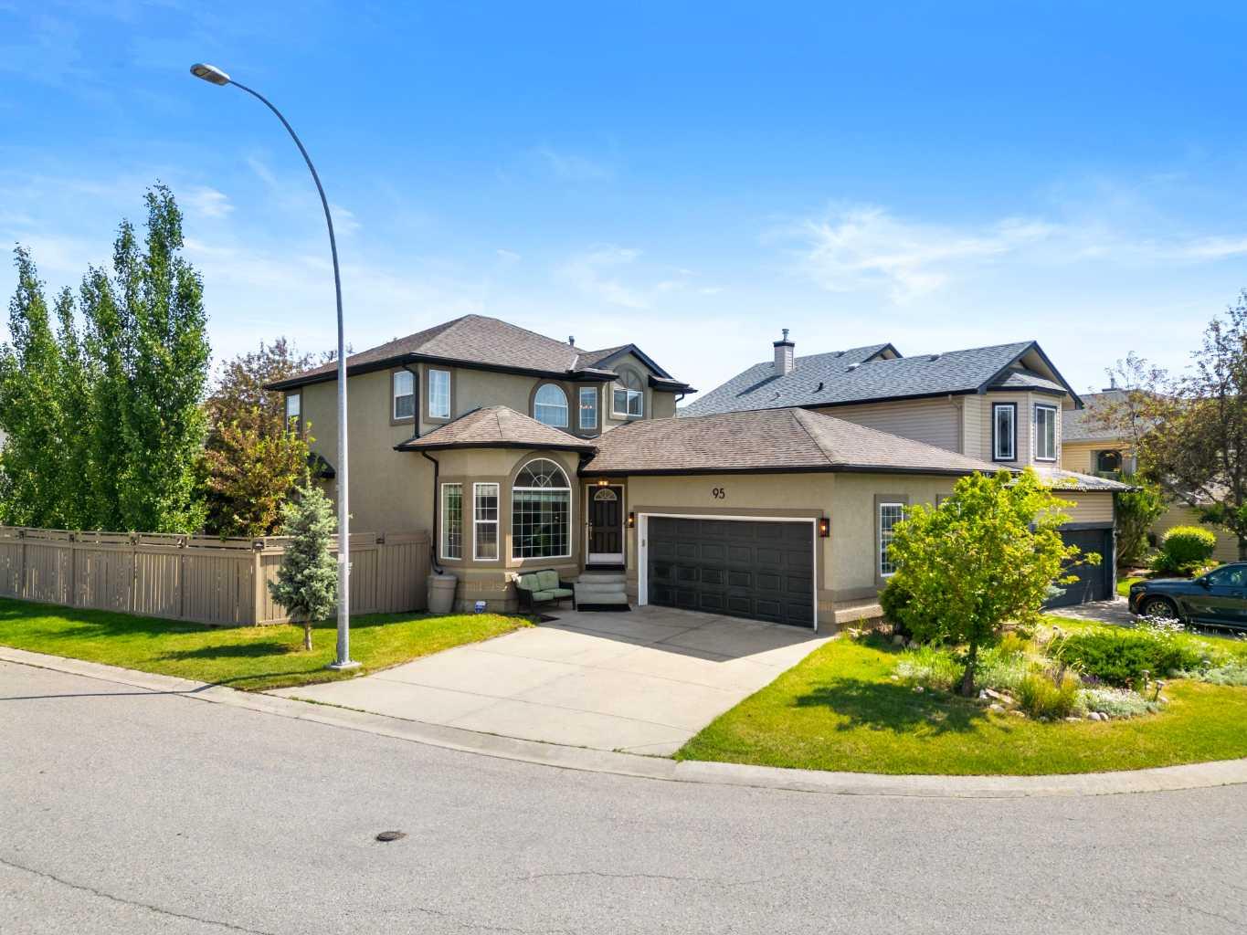 95 Sierra Nevada Grn SW, Calgary, AB T3H 3R2