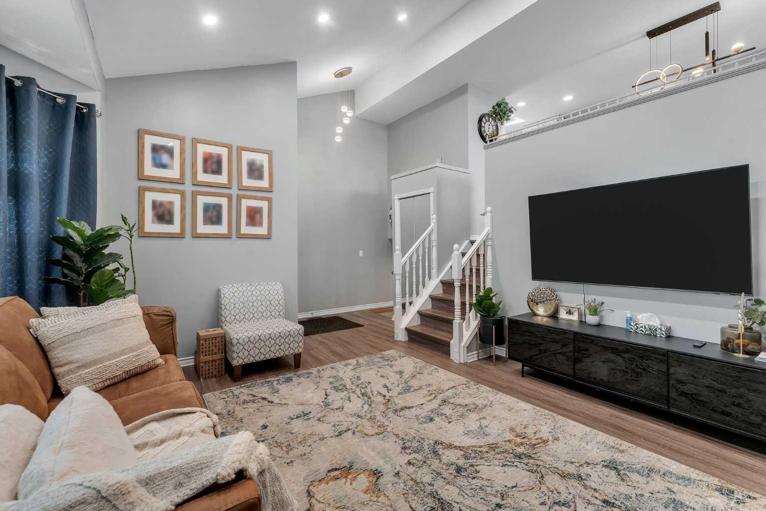 63 Erin Green Way SE, Calgary, AB T2B 3C3