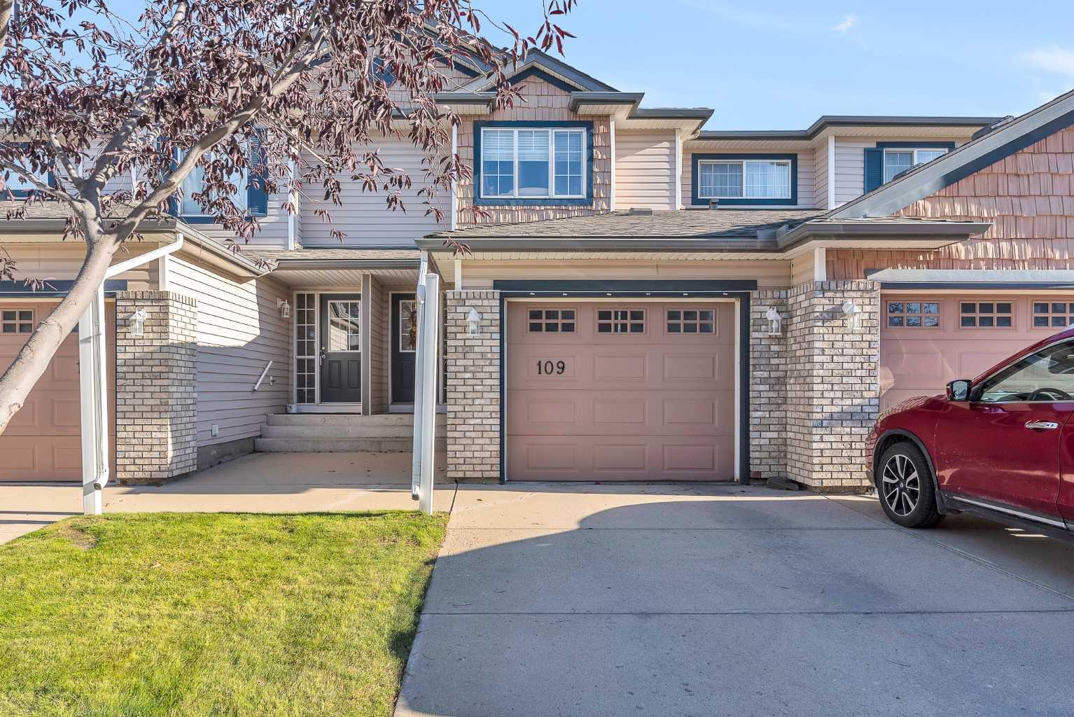 109 Citadel Estates Mnr NW, Calgary, AB T3G 5M7
