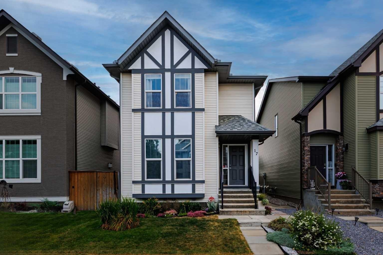 17 Cranford Pl SE, Calgary, AB T2M 0X8