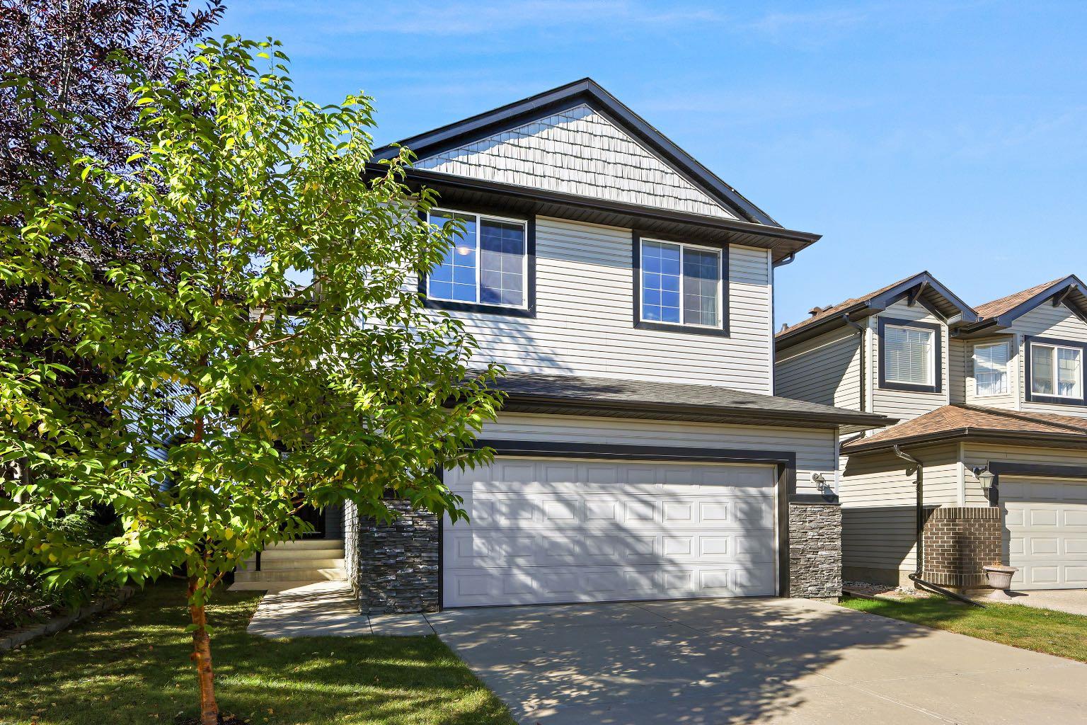 114 Everglen Cres SW, Calgary, AB T2Y 0G5