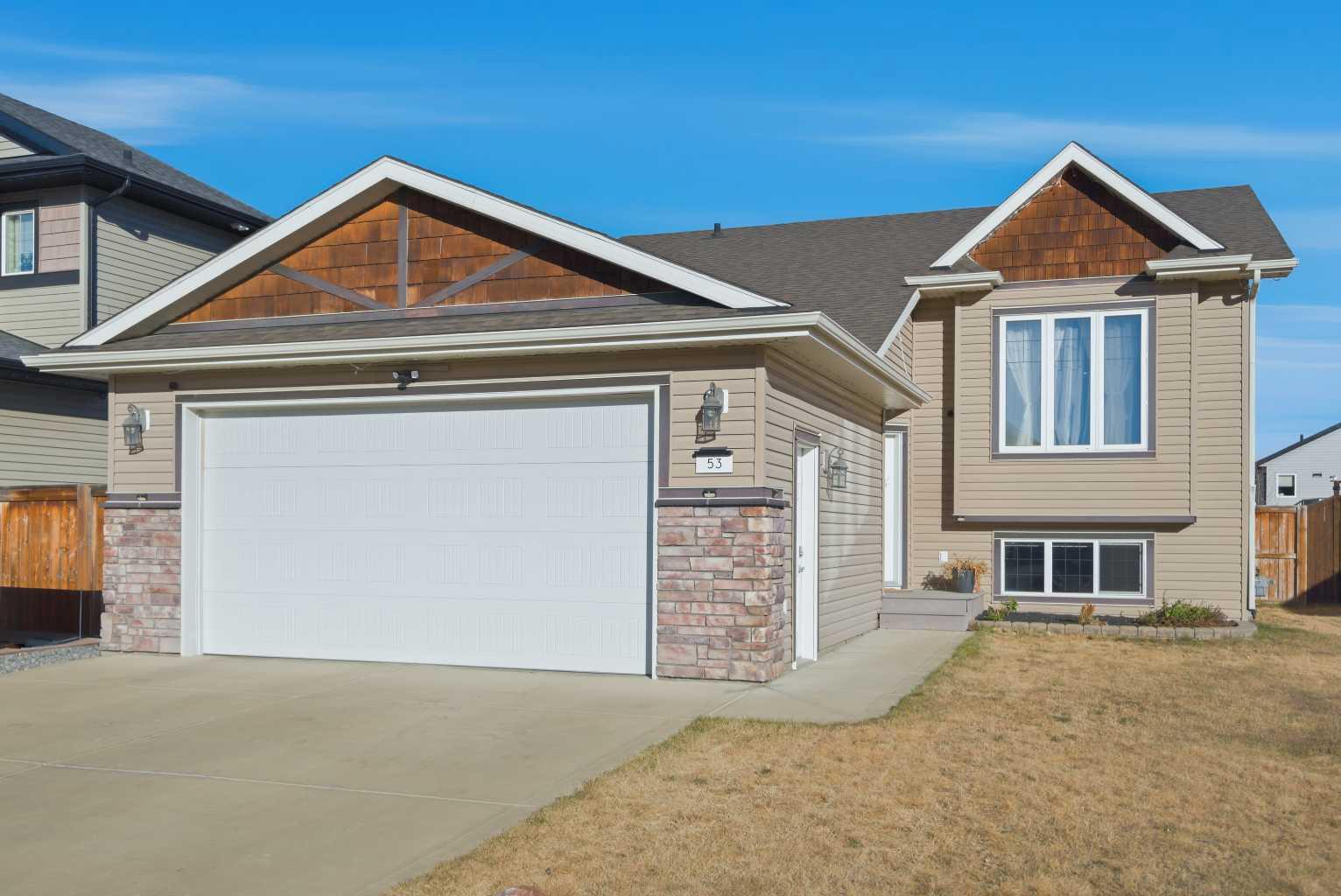 53 Adina Close, Blackfalds, AB T4M 0J4
