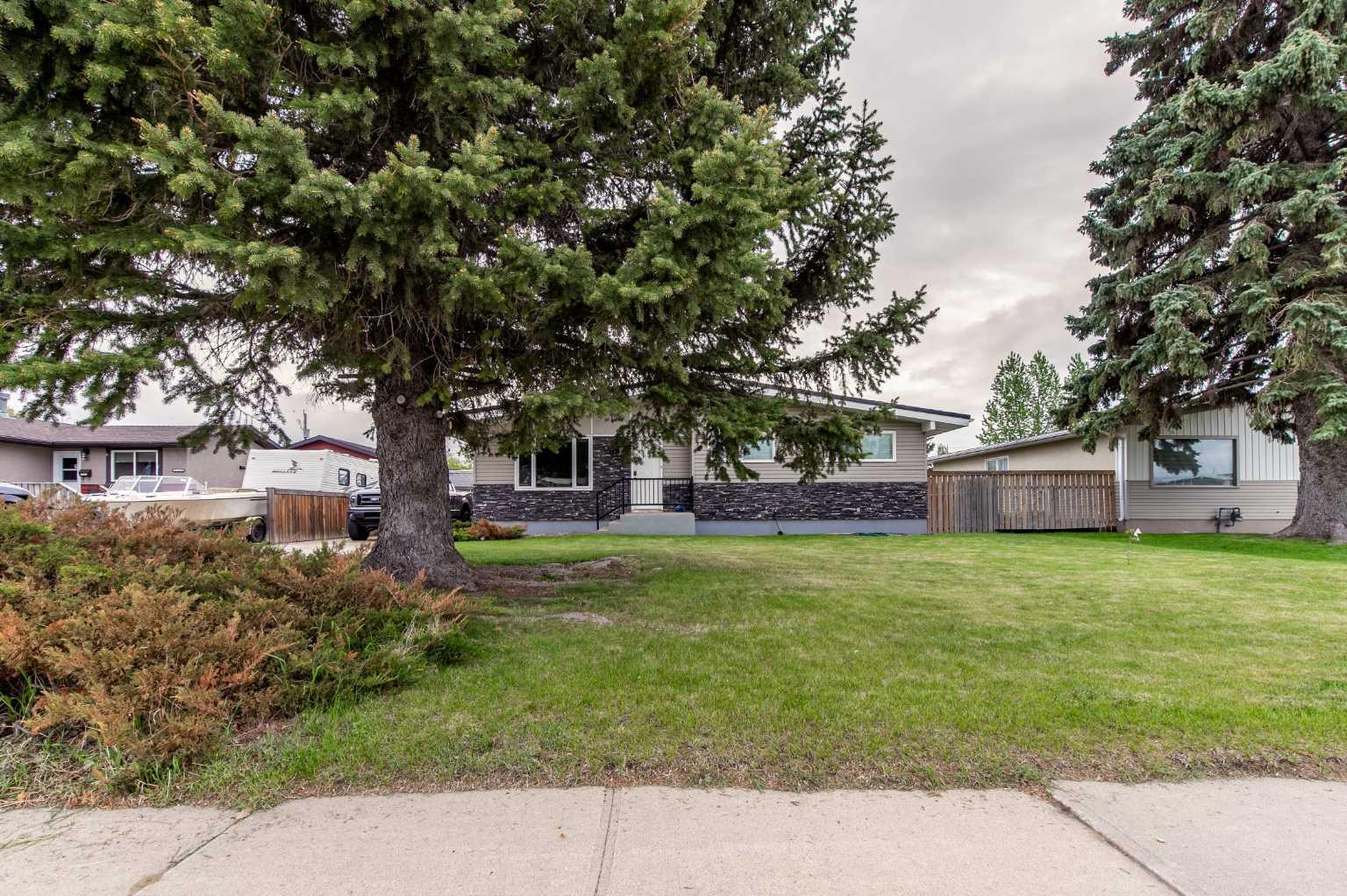 , Taber, AB T1G 1K9 | MLS # | Houseful