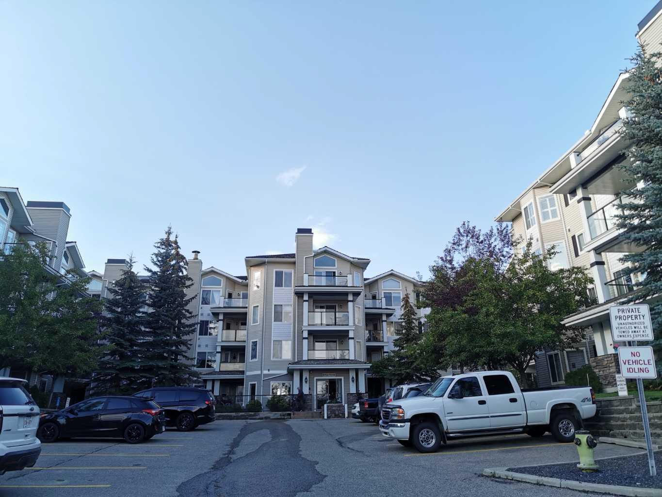 369 Rocky Vista Park Nw Unit 129, Calgary, AB T3G 5K7