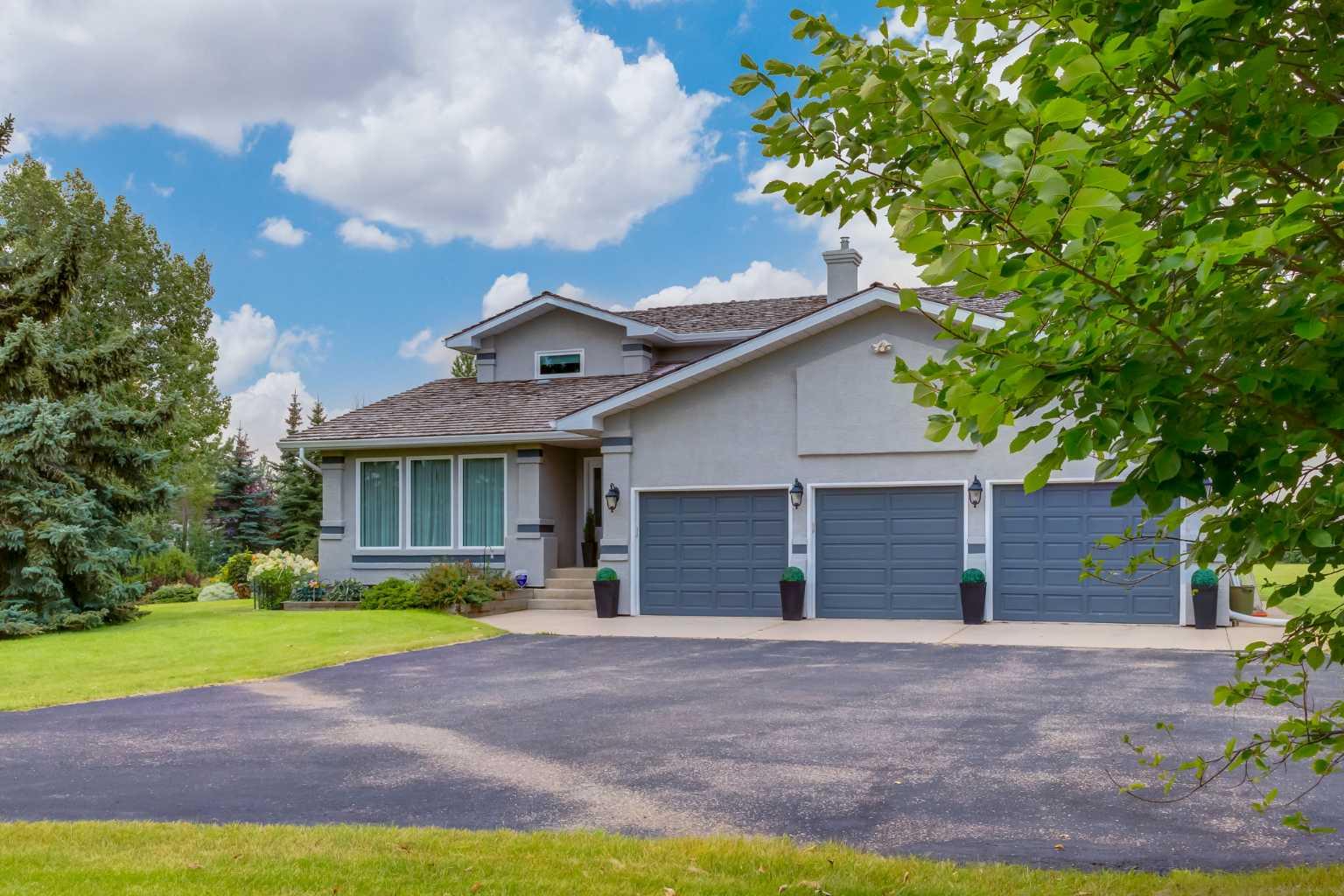 215 Alandale Pl SW, Calgary, AB T3Z 3L7