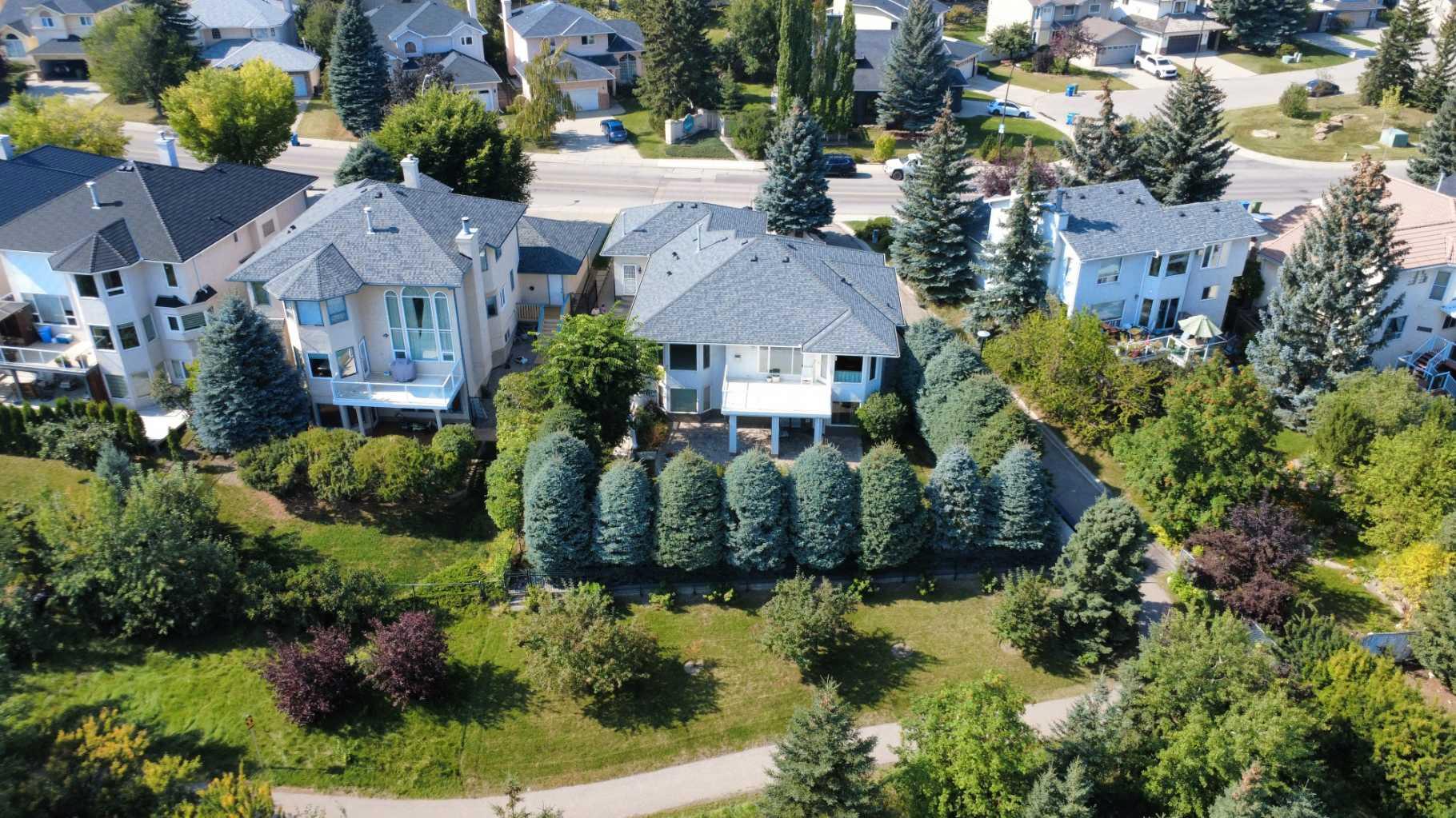 2922 Signal Hill Dr SW, Calgary, AB T3H 2W1
