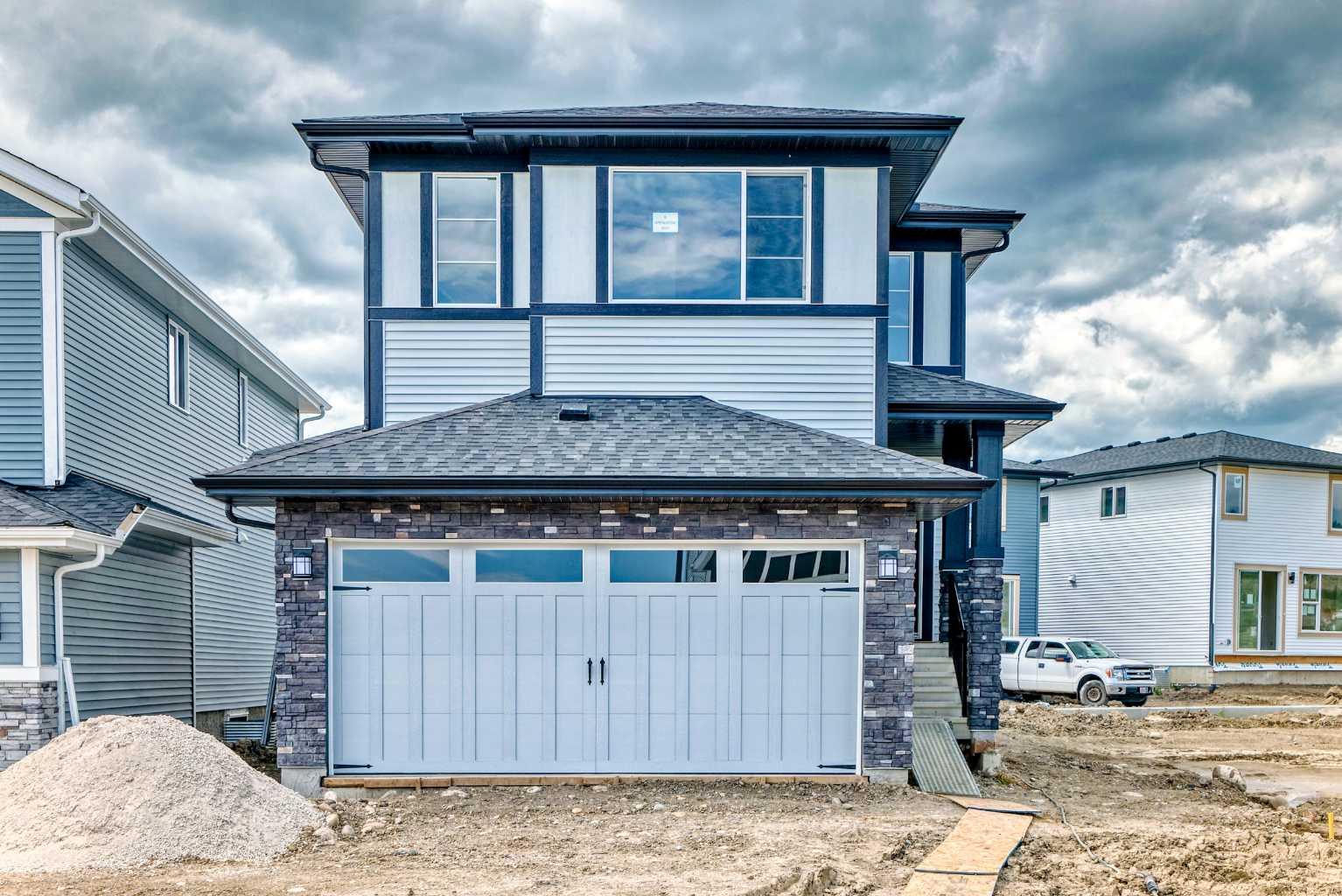 6 Appaloosa Way, Cochrane, AB T4C 2P7