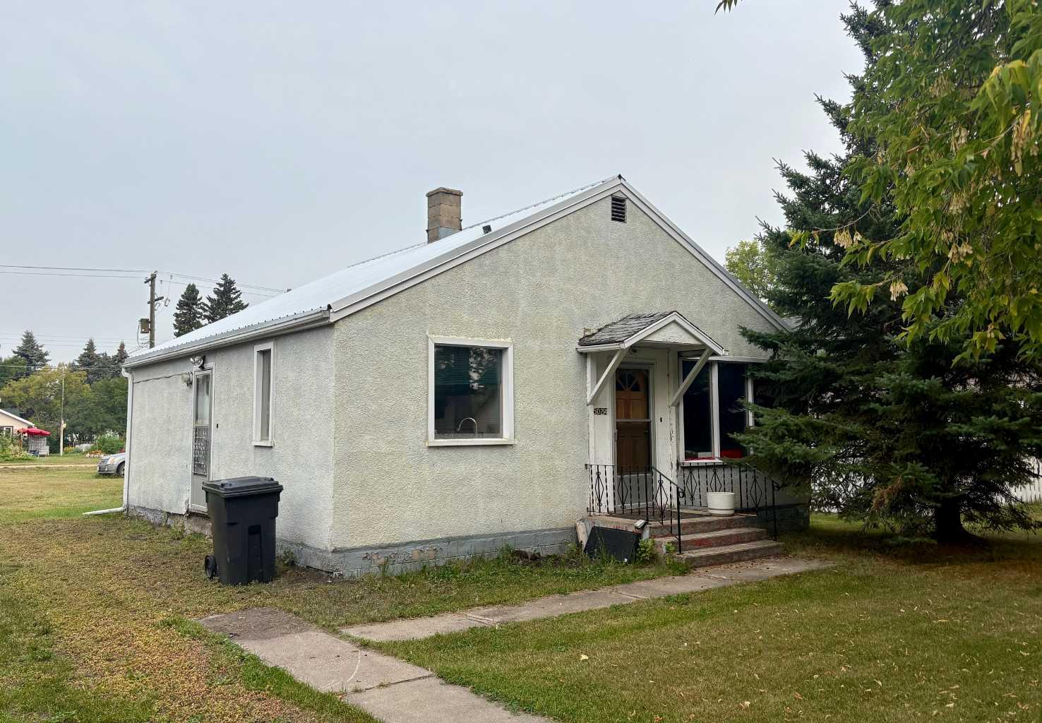 52 Street Unit 5024, Mannville, AB T0B 2W0