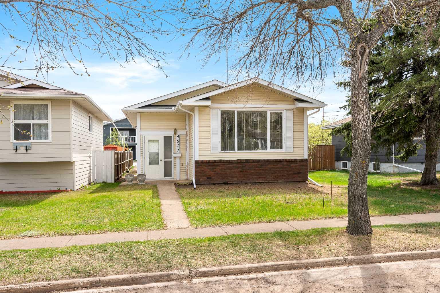 48 Street Unit 4821, Lloydminster, SK S9V 0K6