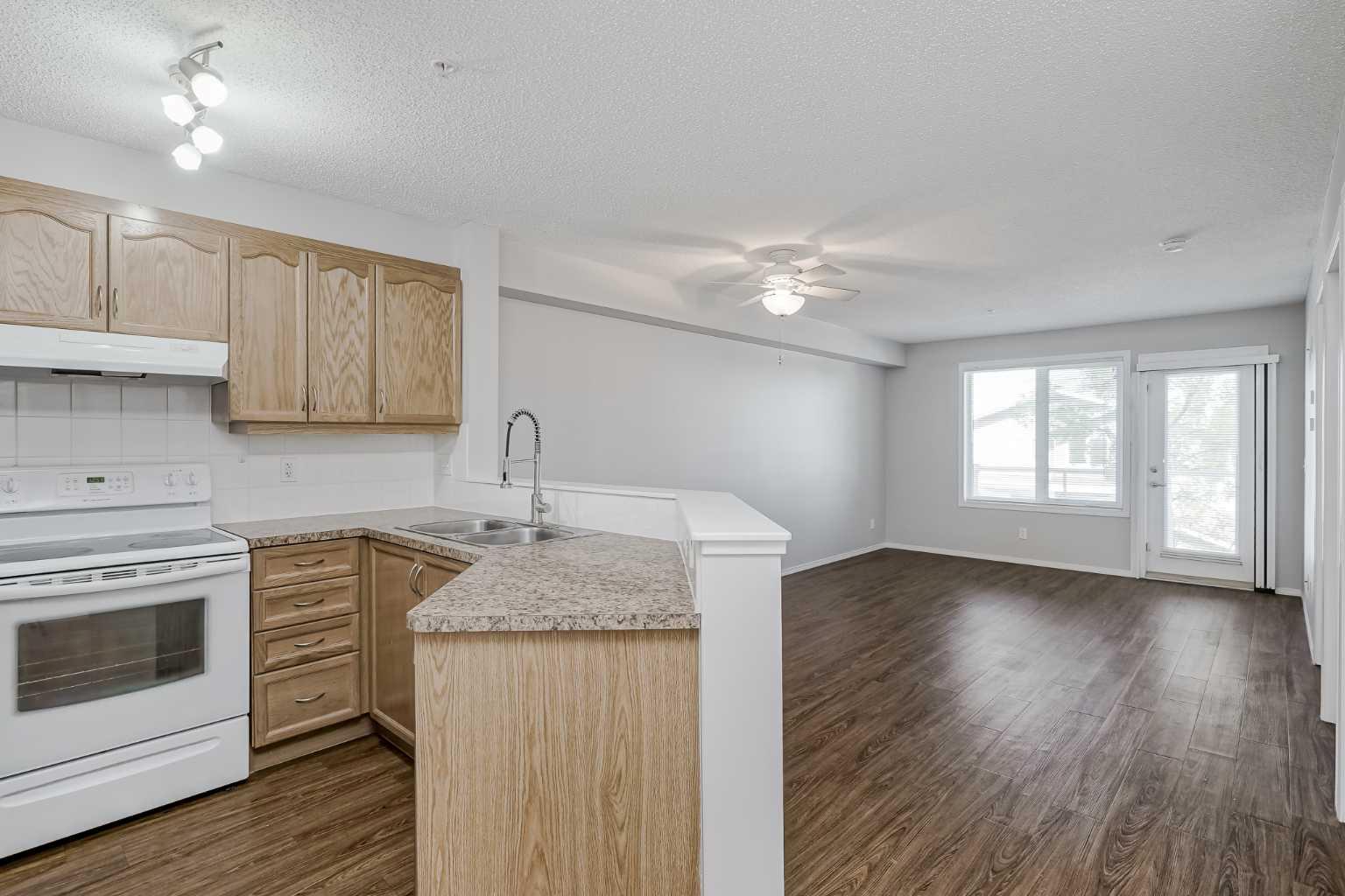 5200 44 Avenue Ne Unit 2205, Calgary, AB T1Y 7L4