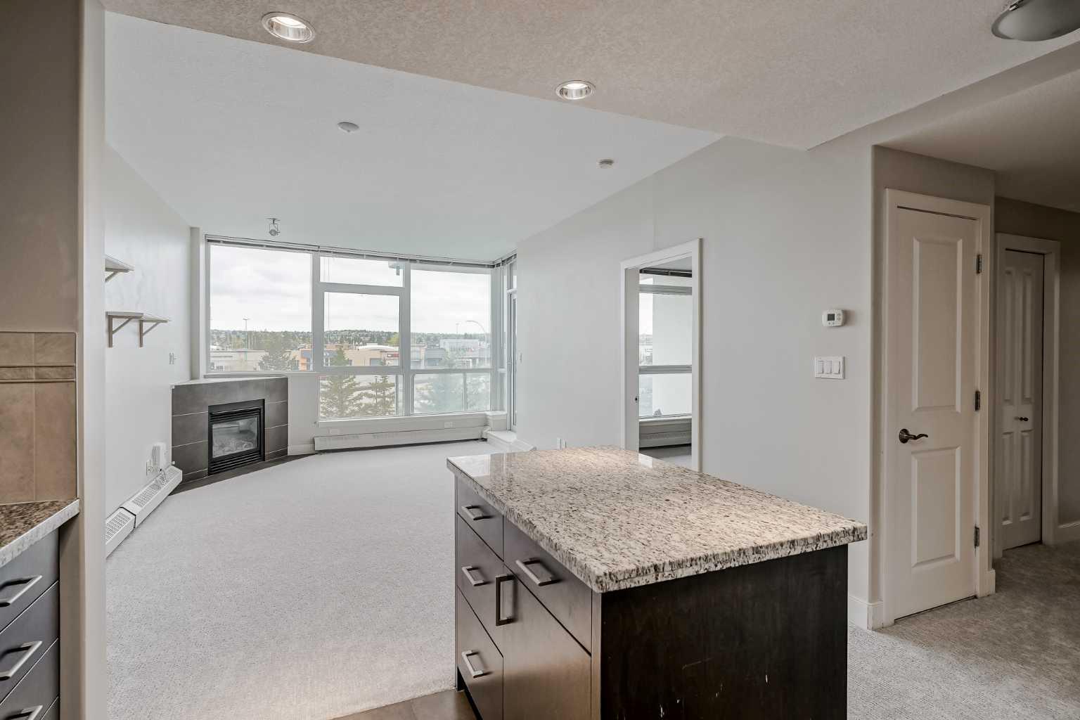 77 Spruce Place Sw Unit 405, Calgary, AB T3C 3X6