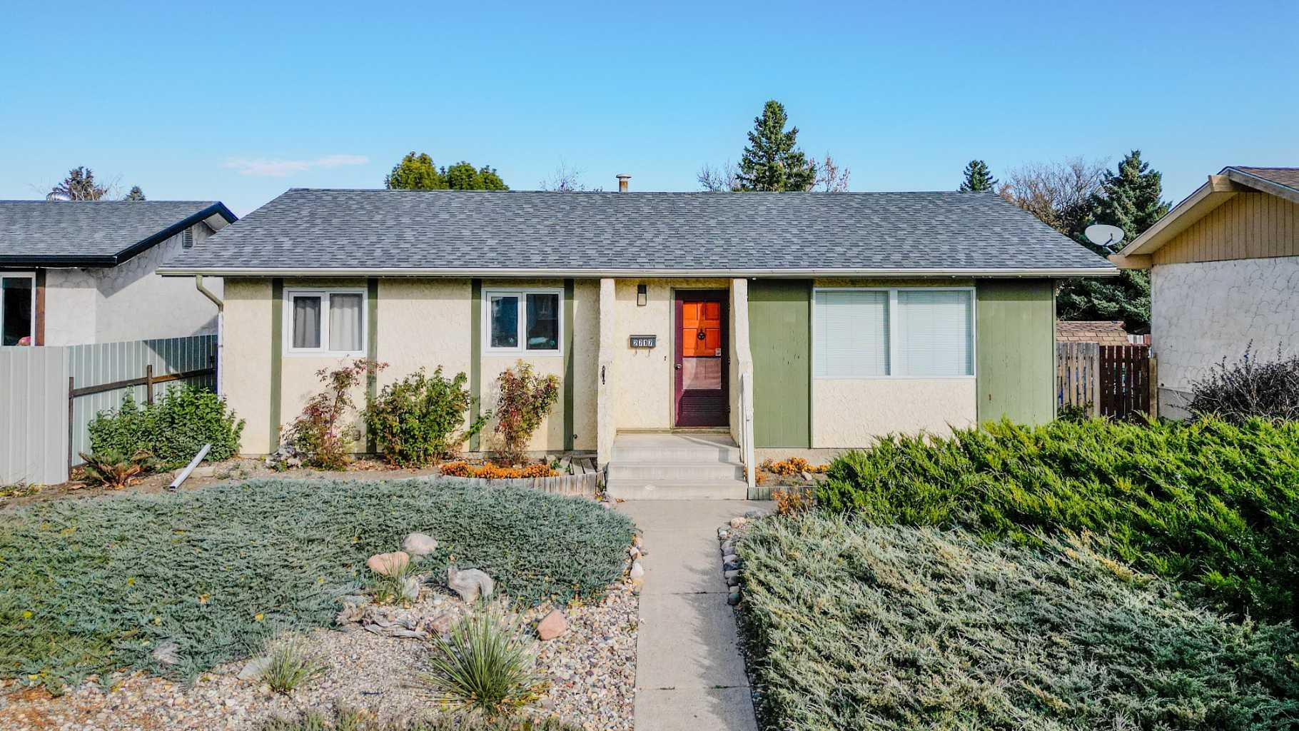 10 Avenue N Unit 2717 #a, Lethbridge, AB T1H 1M6