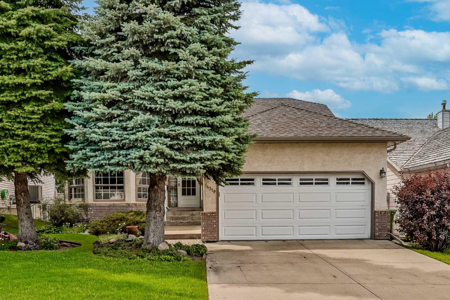 14319 Evergreen St SW, Calgary, AB T2Y 3B1