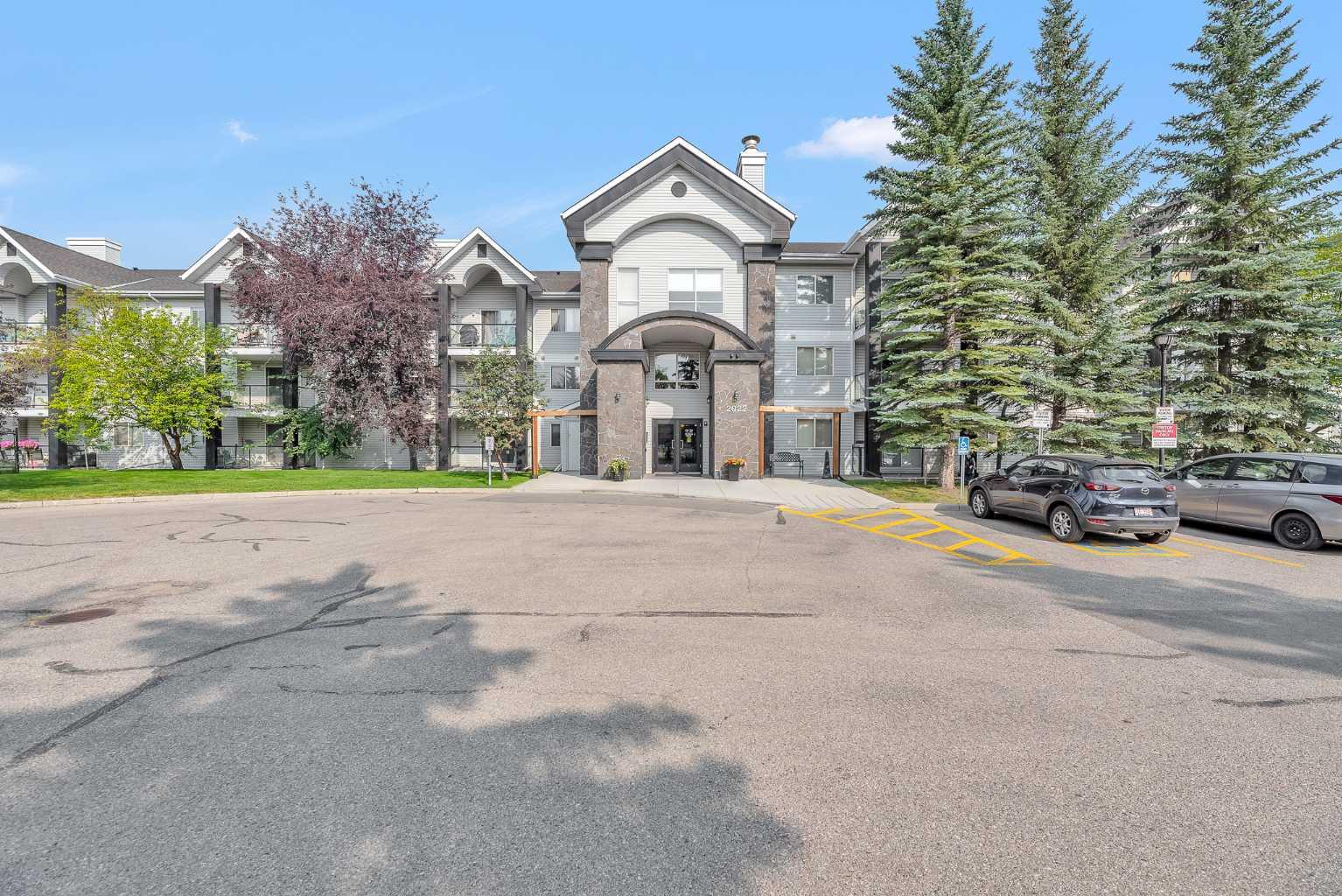2022 Canyon Meadows Drive Se Unit 106, Calgary, AB T1J 7H1