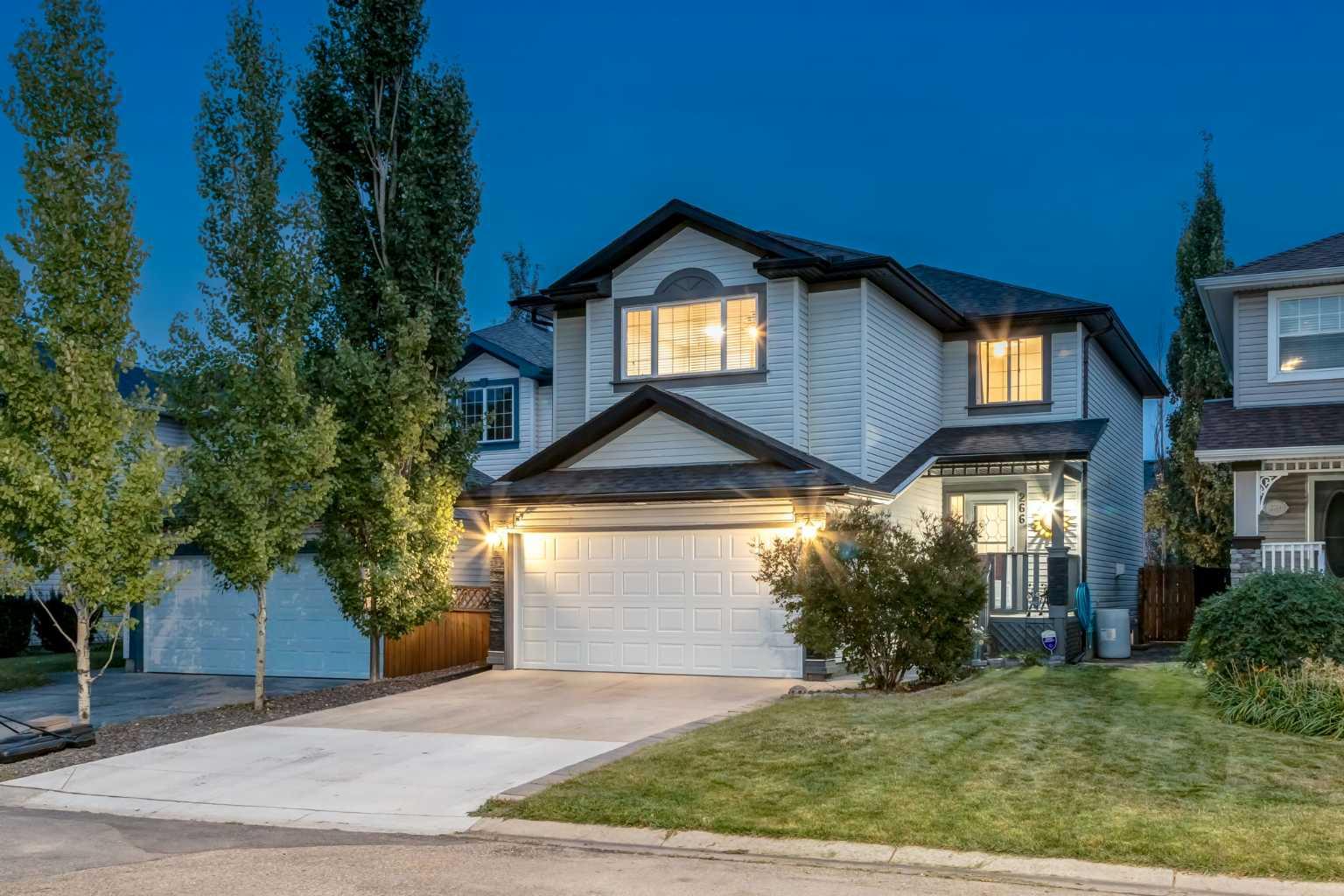 266 Bridlewood Cir SW, Calgary, AB T2Y 3L2