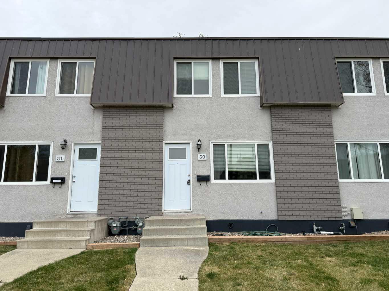 3406 20 Avenue S Unit 30, Lethbridge, AB T1K 3M8