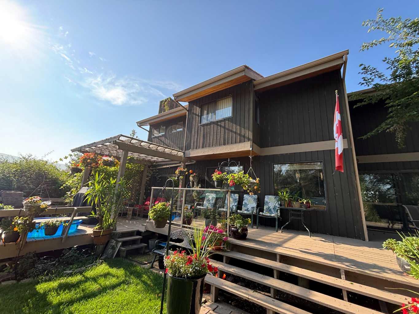 71 Avenue Unit 9602, Peace River, AB T8S 1E3