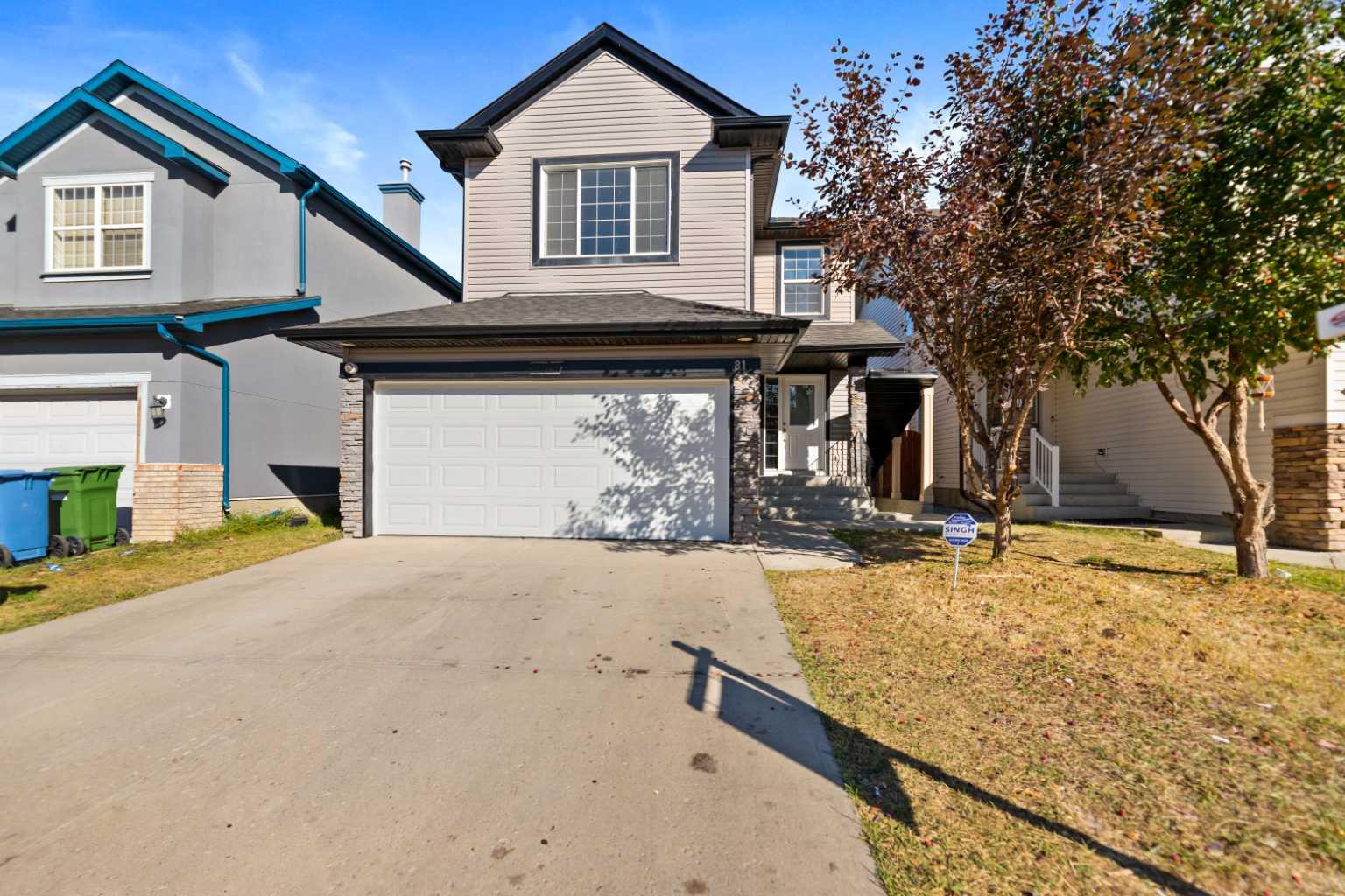 81 Saddlecrest Grn NE, Calgary, AB T3J 5N4