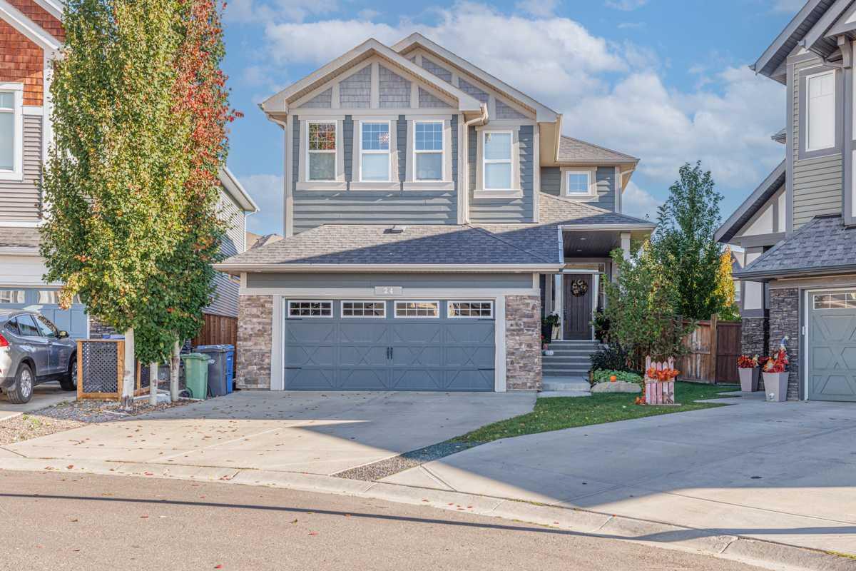 24 Mount Rae Ter, Okotoks, AB T1S 0M6