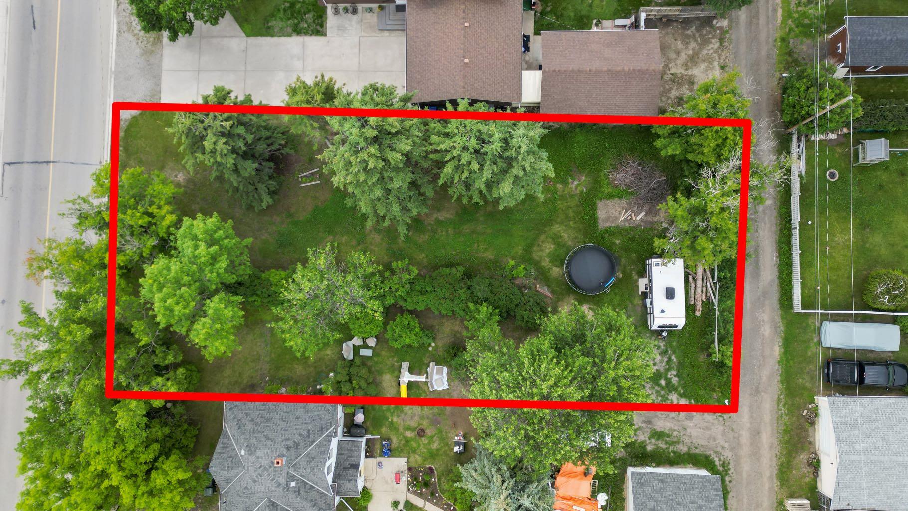 23 Street Unit 1320, Didsbury, AB T0M 0A2