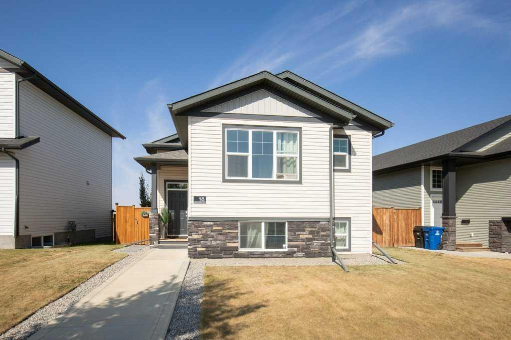 18 Aurora Heights Blvd, Blackfalds, AB T4M 0M1