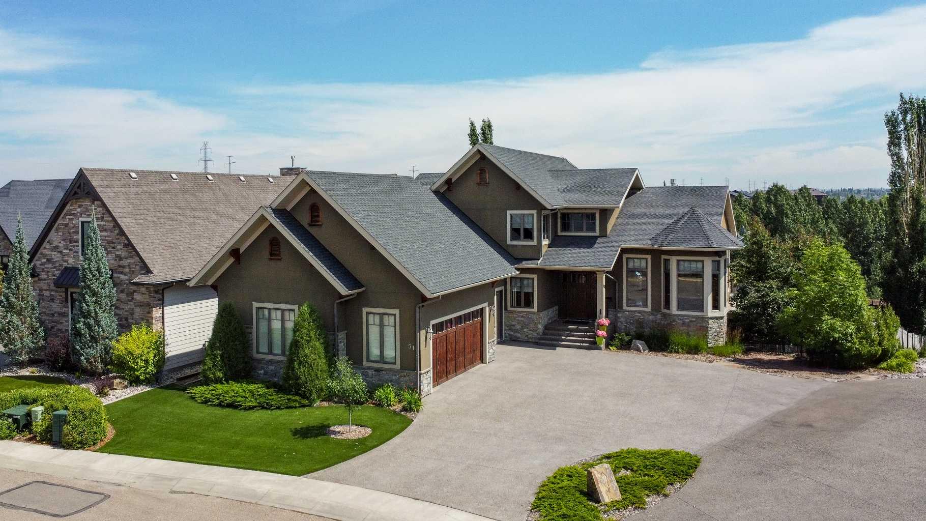 51 Bannerman Close, Red Deer, AB T4G 1Y4