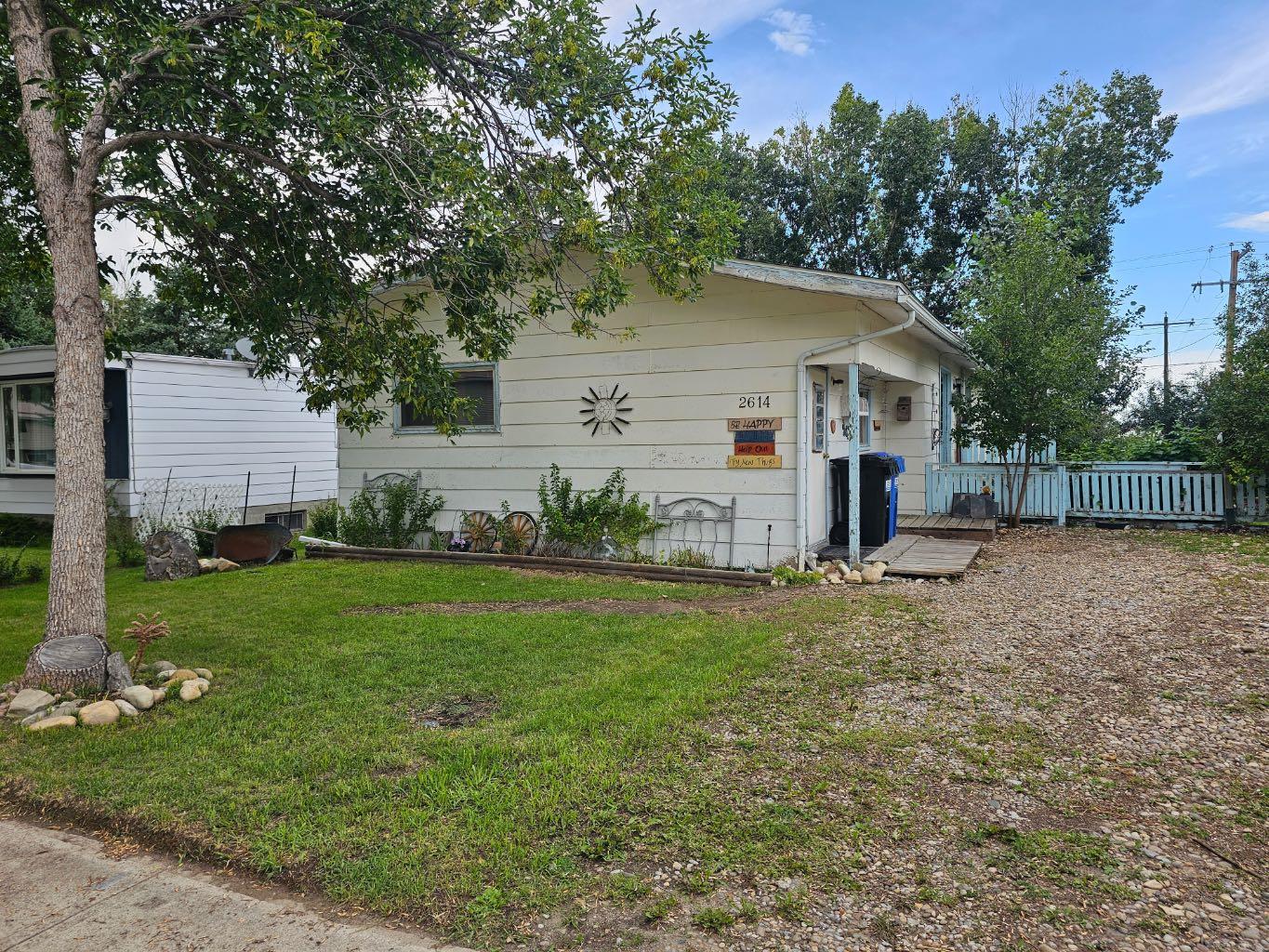 22 Avenue Unit 2614, Nanton, AB T0L 1R0
